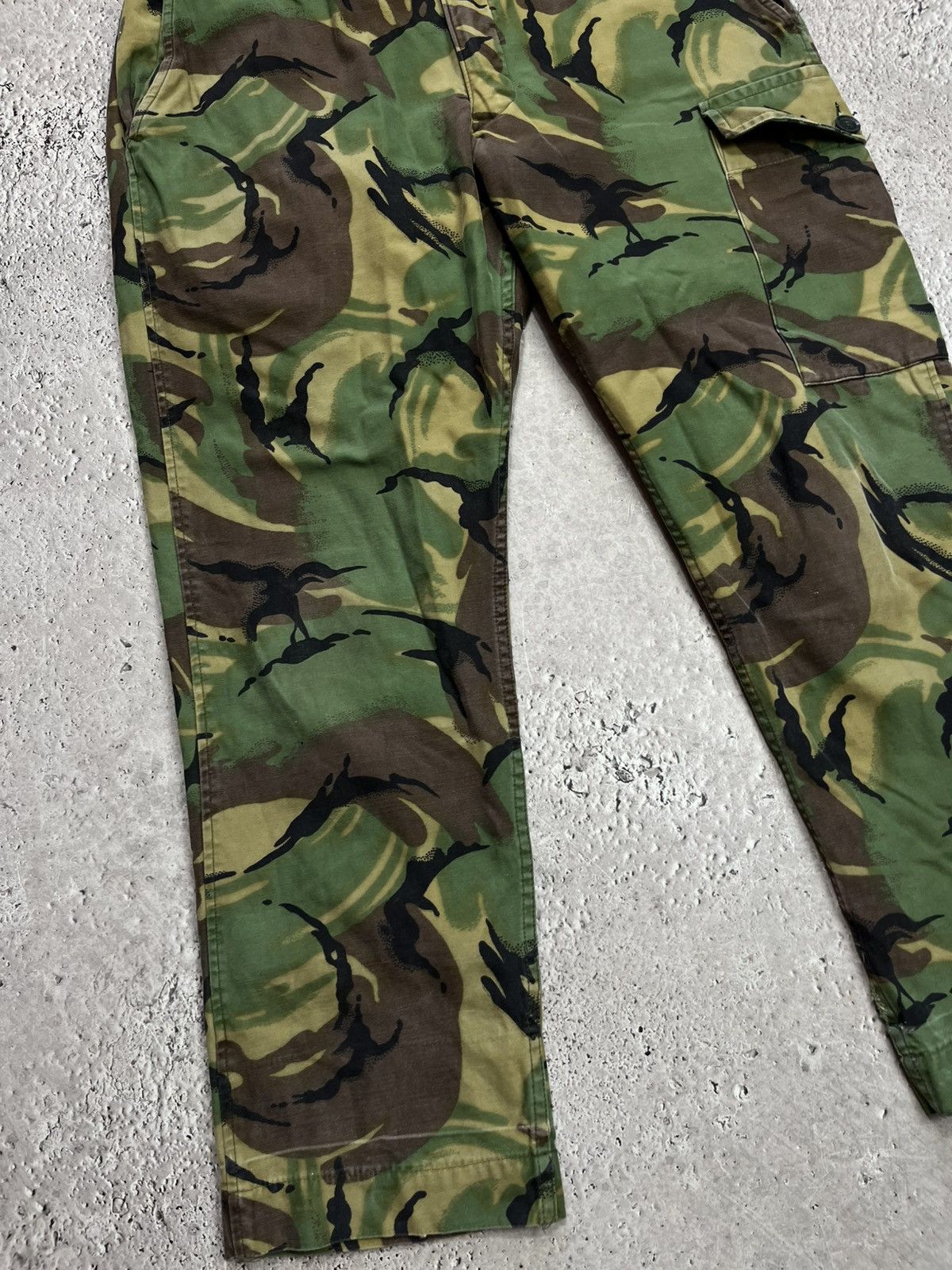 Other Vintage Military Camo Cargo Pants Army Combat Green Tactical Size US 32 / EU 48 - 4 Thumbnail