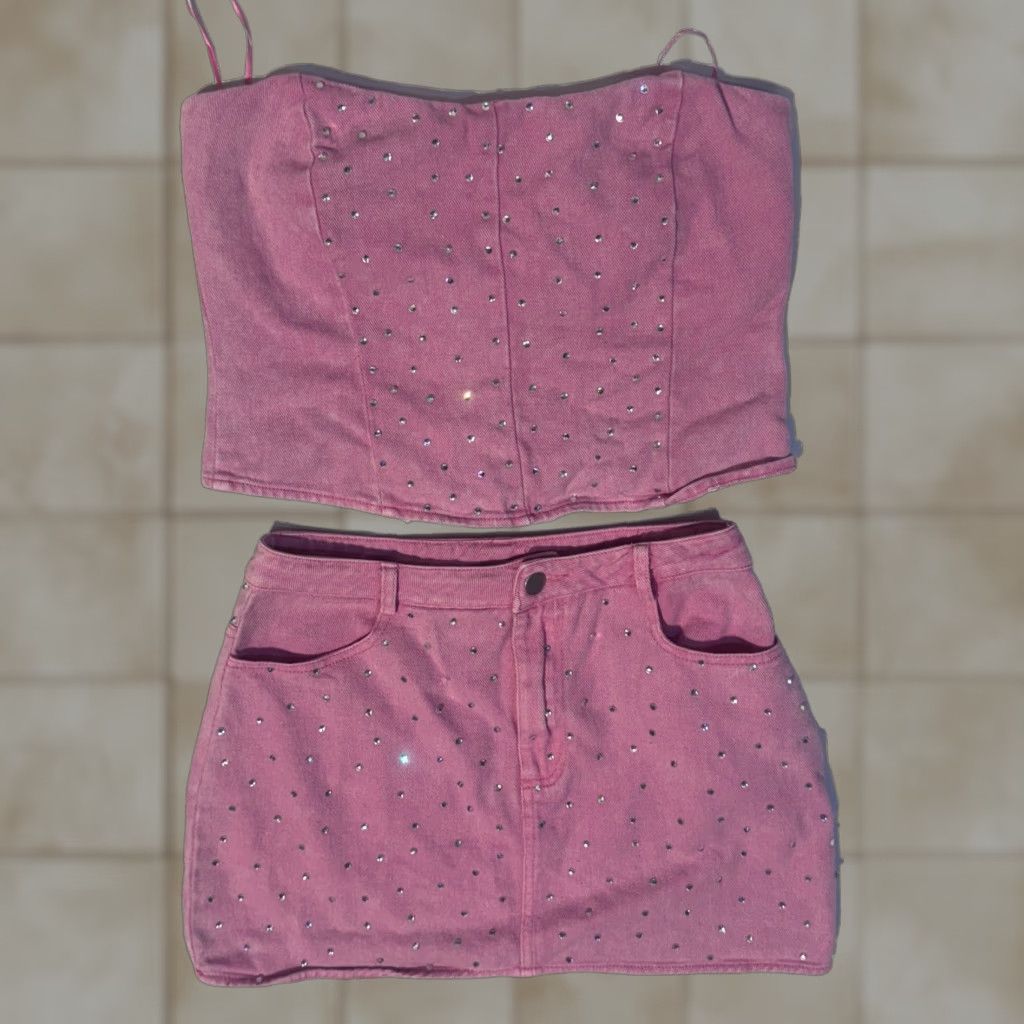 Vintage Lelis 2 Piece Outfit Set - Pink Rhinestone Crop Top Skirt XS/S - Floral Bohemian Beach Party Crop Top Included Womens Size S / US 4 / IT 40 - 1 Thumbnail