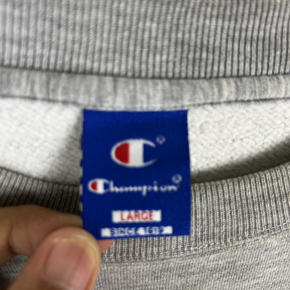 Champion Vintage Champion Usa SpellOut Embroidery Sweatshirt Size US L / EU 52-54 / 3 - 7 Thumbnail