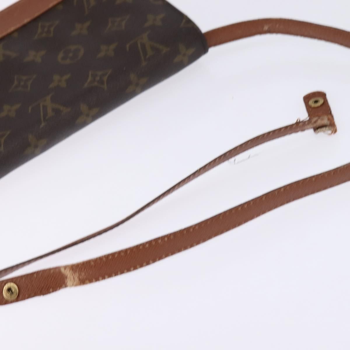 Louis Vuitton LOUIS VUITTON Monogram Bordeaux 27 Shoulder Bag M51797 Size ONE SIZE - 7 Thumbnail