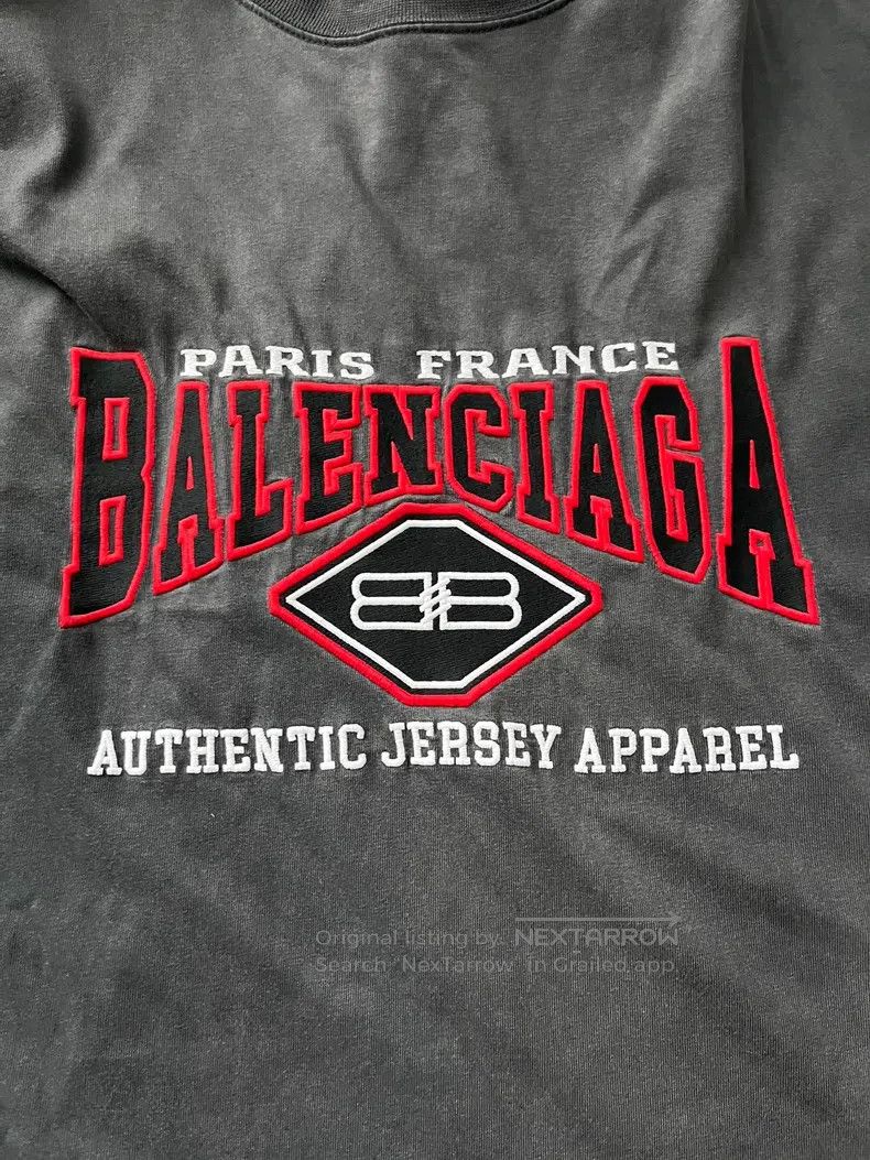 Balenciaga Balenciaga Batman Logo Letter Vintage Aged Short Sleeve T- Size US S / EU 44-46 / 1 - 4 Thumbnail