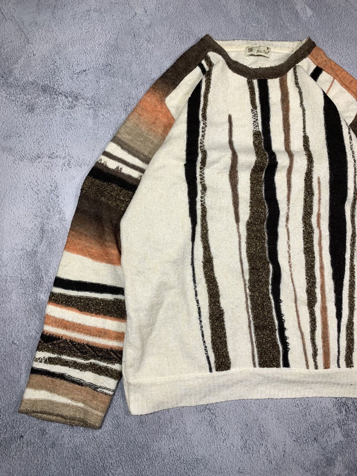 Other Vintage 90s Coloured sweater Japanese streetwear size L Size US L / EU 52-54 / 3 - 2 Thumbnail