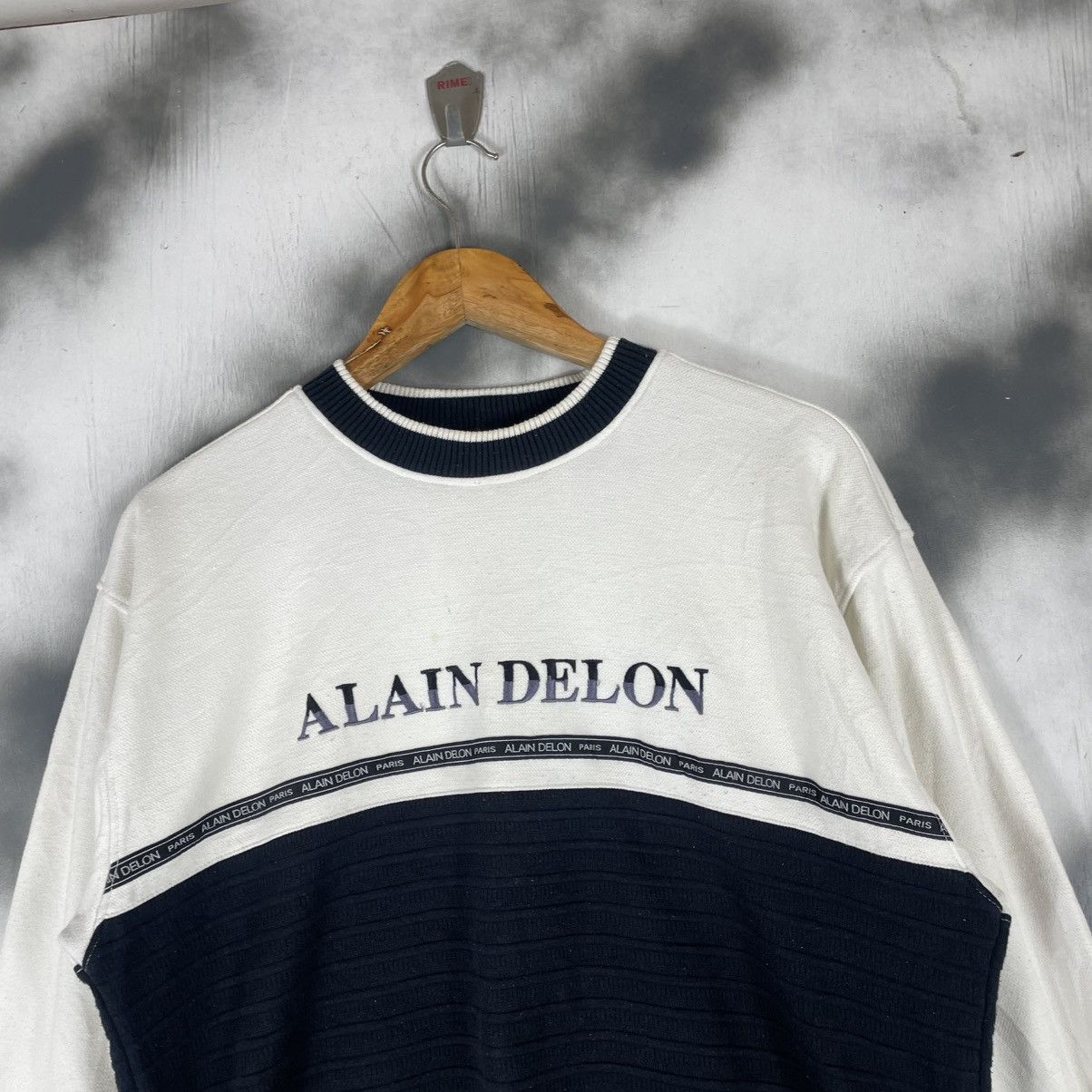 ALAIN DELON Alain Delon Spellout Embroided Logo Size US M / EU 48-50 / 2 - 5 Thumbnail