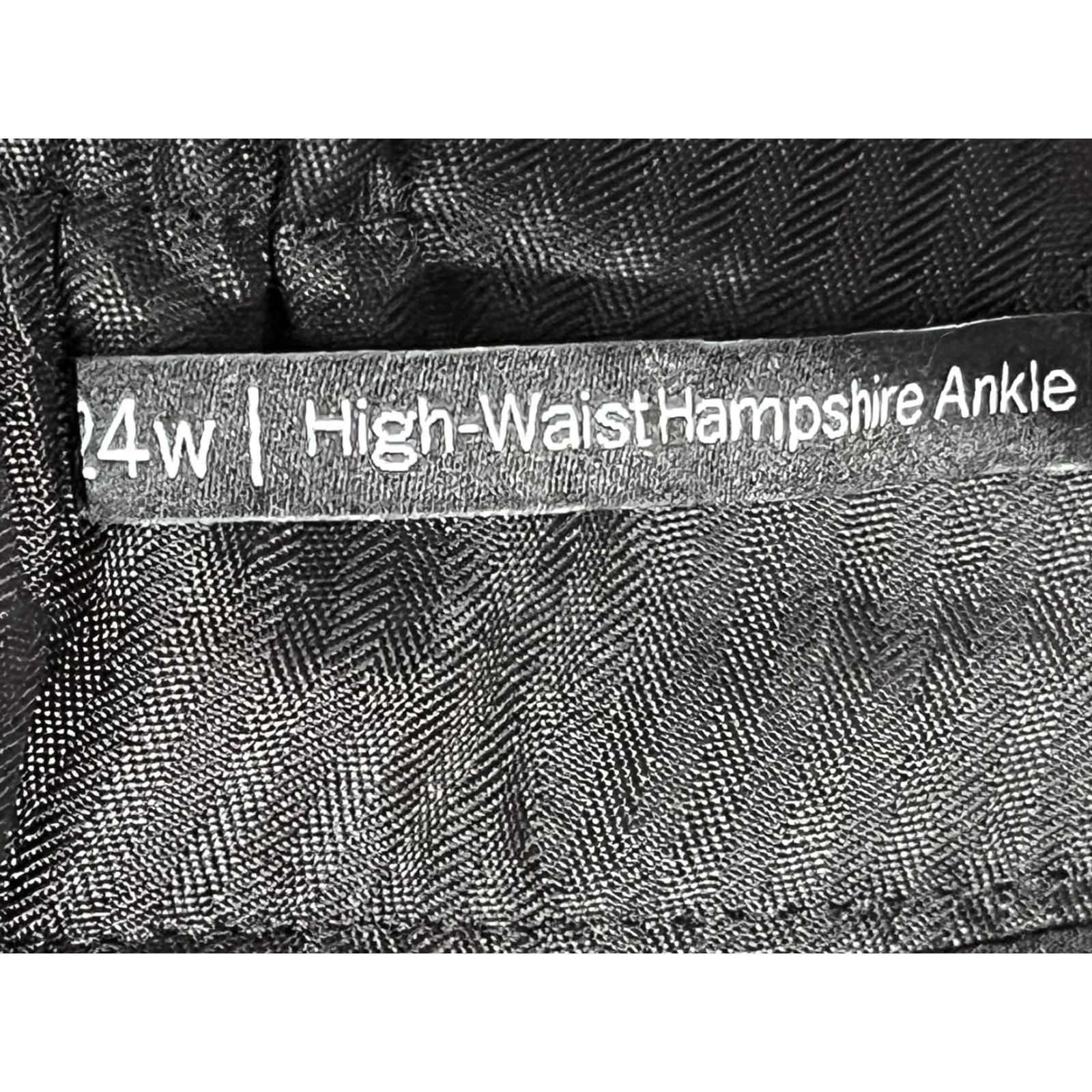 Talbots Talbots Plus Size Women's Houndstooth Ankle Pants 24W High Waist Straight Leg Black Gray Fall Winter Seasonal Size 42" / US 20 - 7 Thumbnail