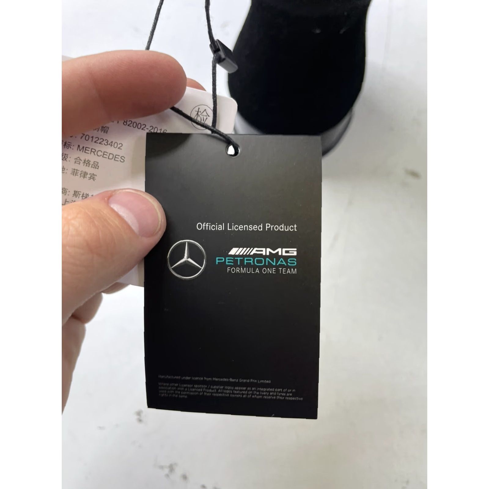 Hamilton NWT Mercedes AMG Petronas F1 Lewis Hamilton Baseball Hat Peach Limited Edition Size ONE SIZE - 6 Thumbnail