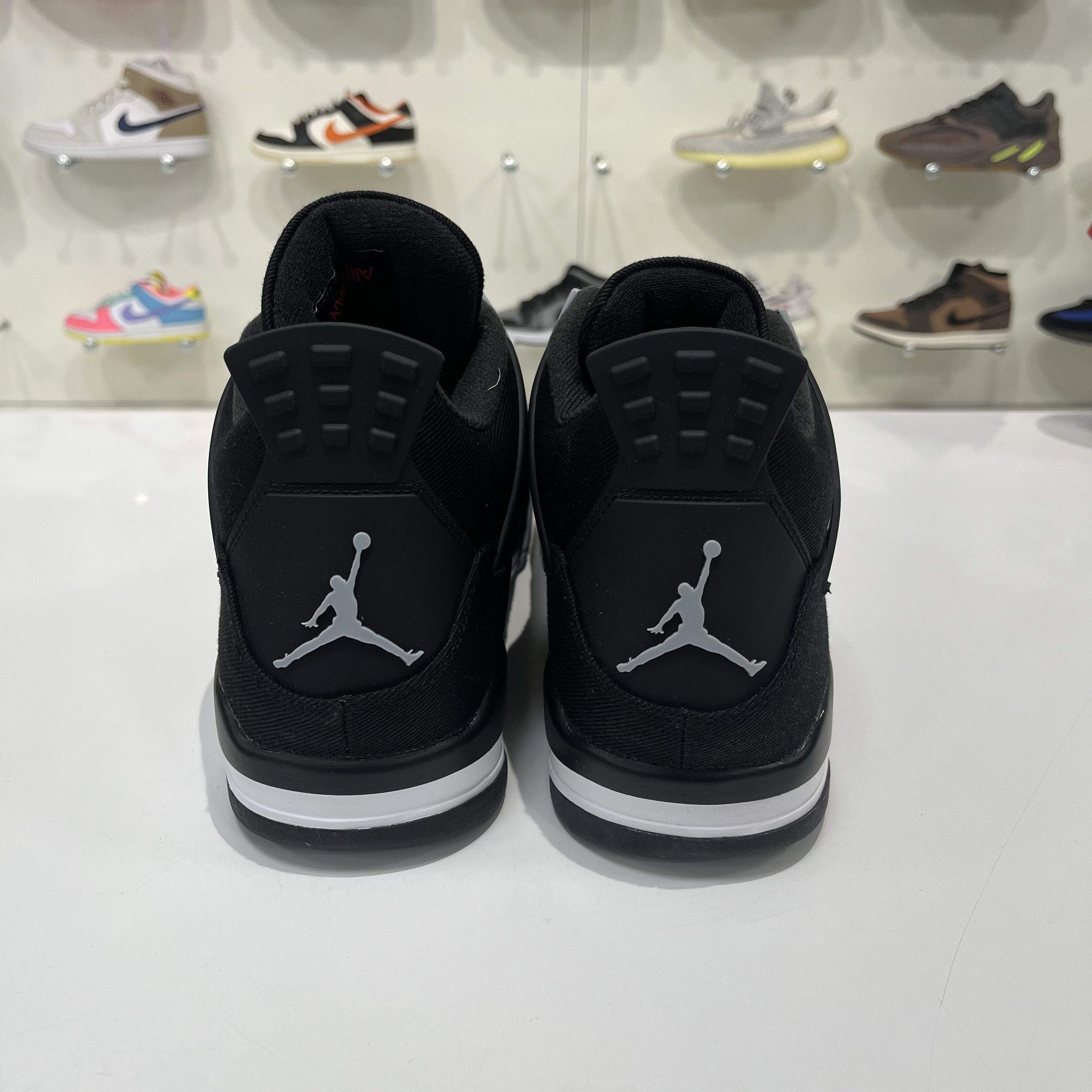 Nike Air Jordaan 4 Retro SE Black Canvas Size US 12 / EU 45 - 3 Thumbnail