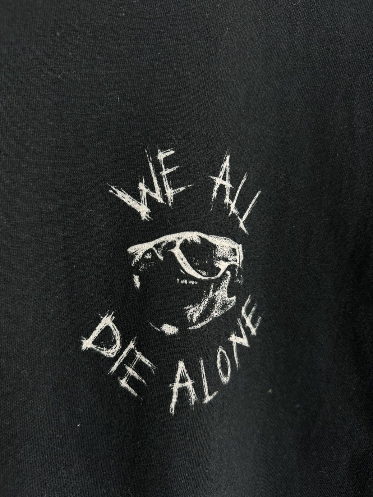 Band Tees Vintage Depravity We All Die Alone T Shirt Size US L / EU 52-54 / 3 - 8 Thumbnail