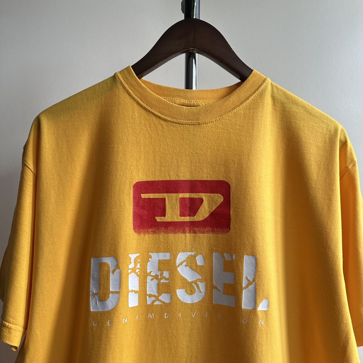 Diesel × Vintage VINTAGE 90s DIESEL BIG LOGO TEE Size US XL / EU 56 / 4 - 3 Thumbnail