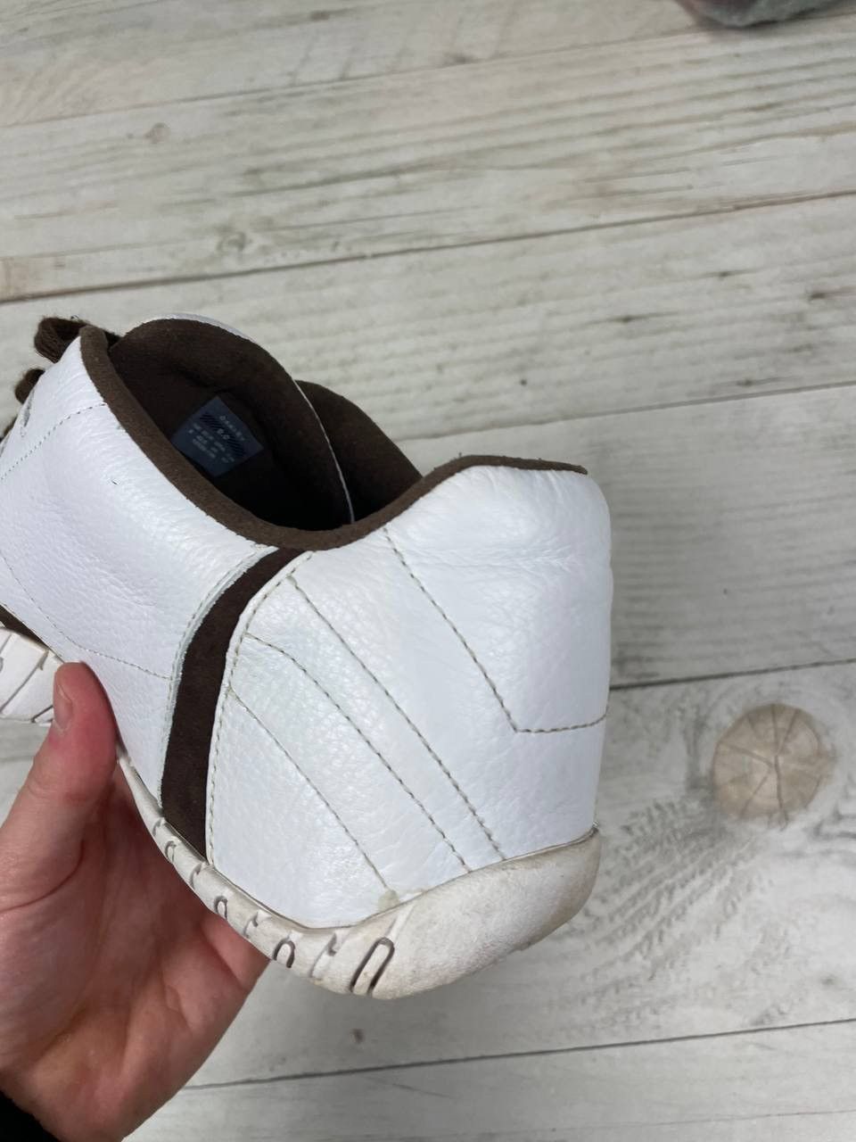 Oakley Vintage Oakley Tenis Leather Shoes Metal Logo Sneakers Size US 9 / EU 42 - 15 Thumbnail