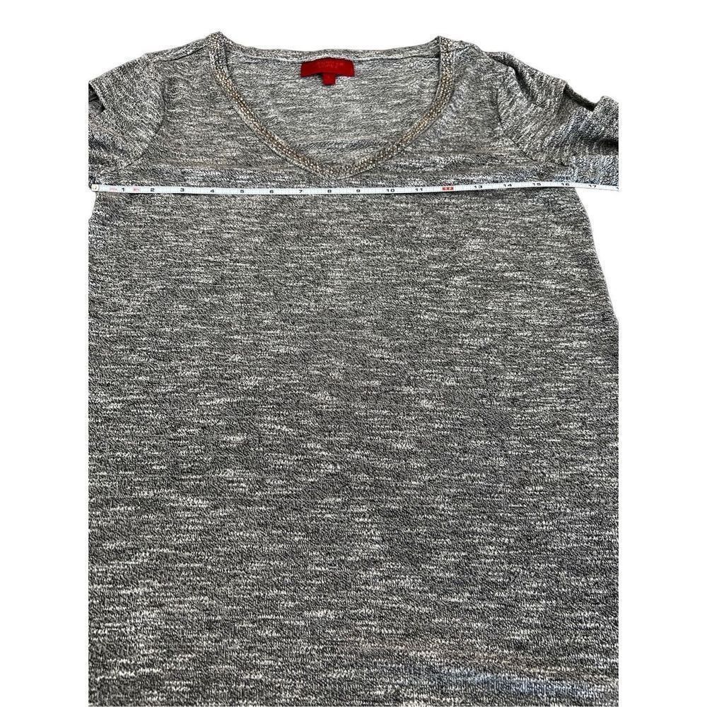 Jennifer Lopez JENNIFER LOPEZ Shirt Womens Size Small Gray Rhinestone V-Nec Size S / US 4 / IT 40 - 7 Thumbnail