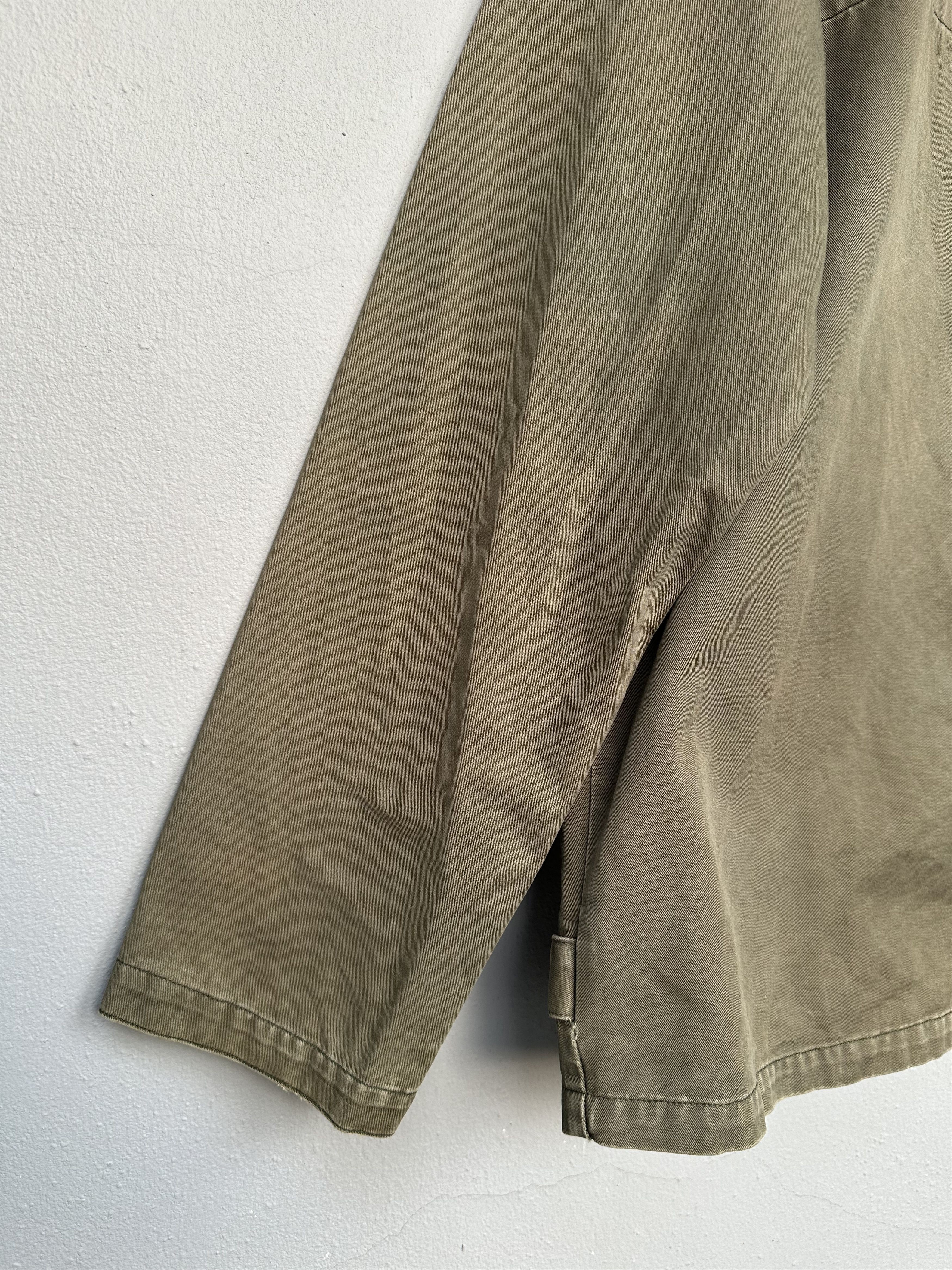 Vintage Vintage World Wide Love Chore Distressed Worker Jacket Size US L / EU 52-54 / 3 - 6 Thumbnail