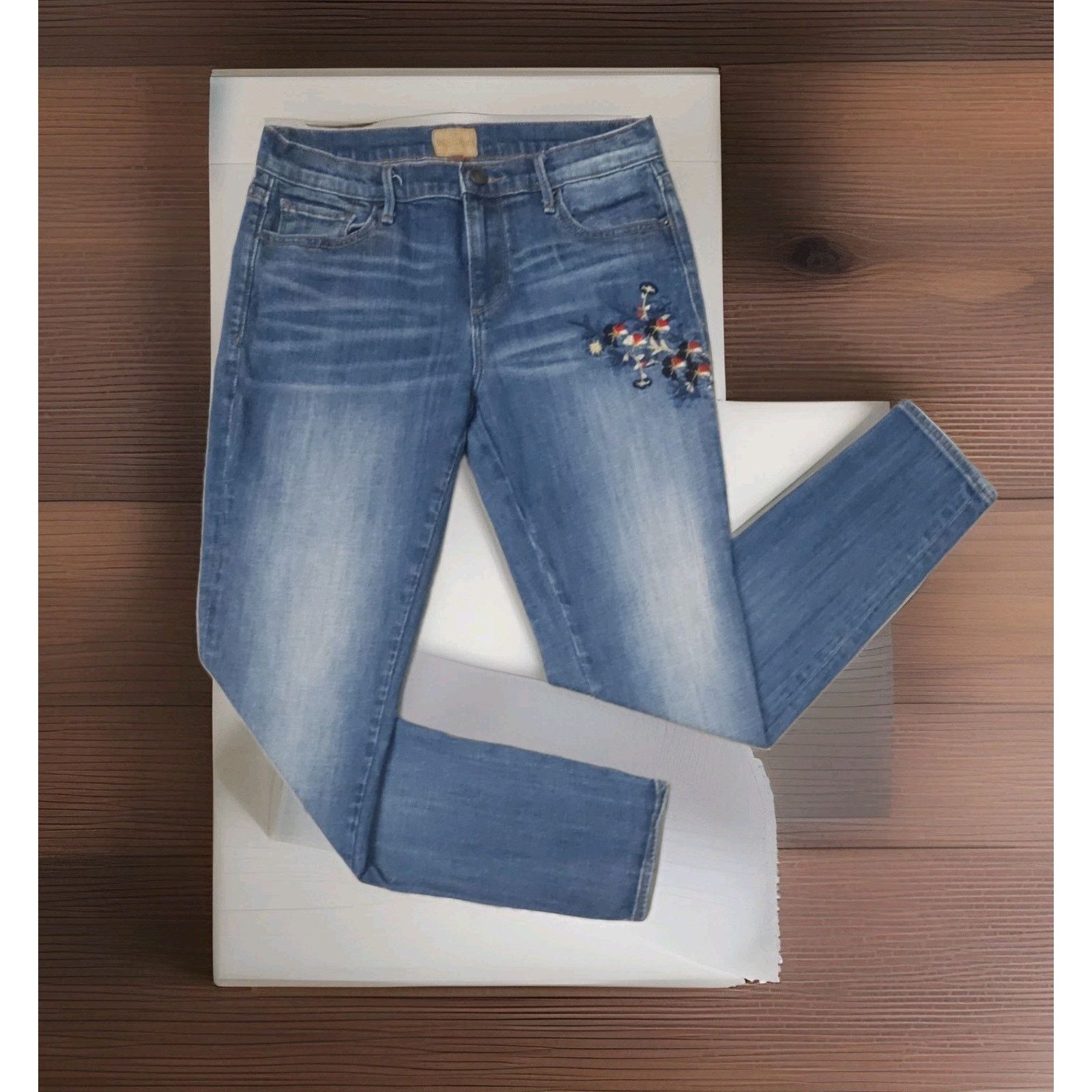 Other Driftwood Beau embroidered floral distressed skinny jeans 26 Size 26" / US 2 / IT 38 - 2 Thumbnail