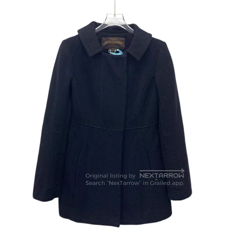 Louis Vuitton Louis Vuitton Black Wool Lapel Long Sleeve Coat Size XS / US 0-2 / IT 36-38 - 1 Thumbnail