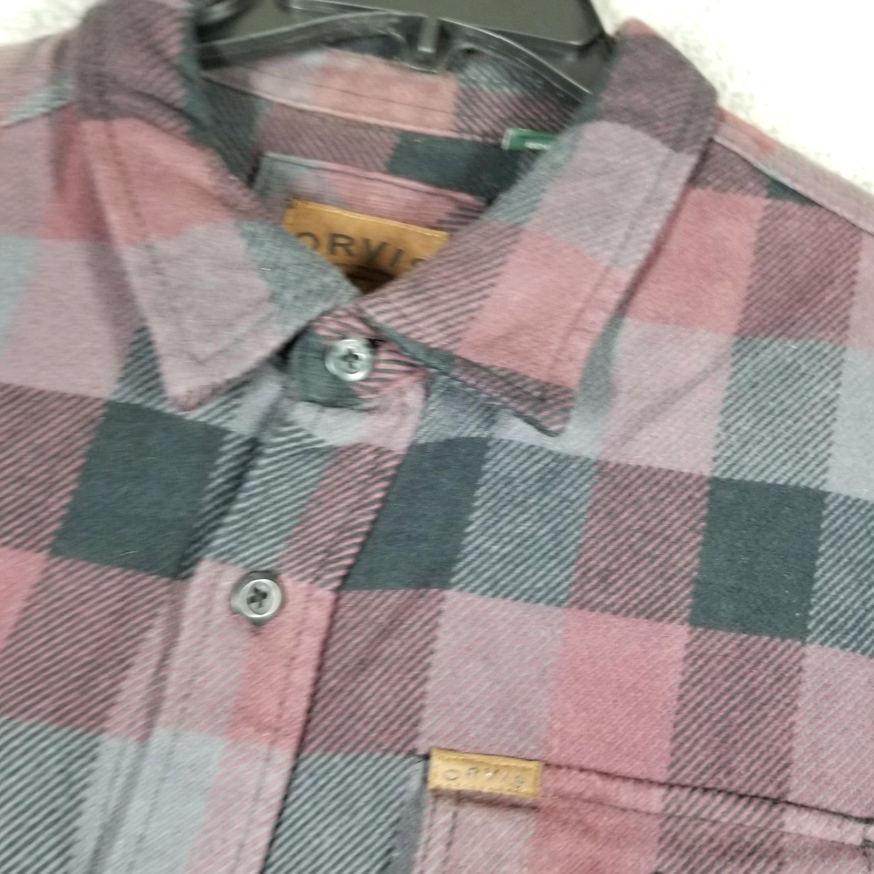 Orvis VINTAGE Orvis Shirt Mens XL Red Gray Black Plaid Flannel Button-Down Long Sleeve Outdoor Mens XL plaid shirt with pockets Size US XL / EU 56 / 4 - 6 Thumbnail