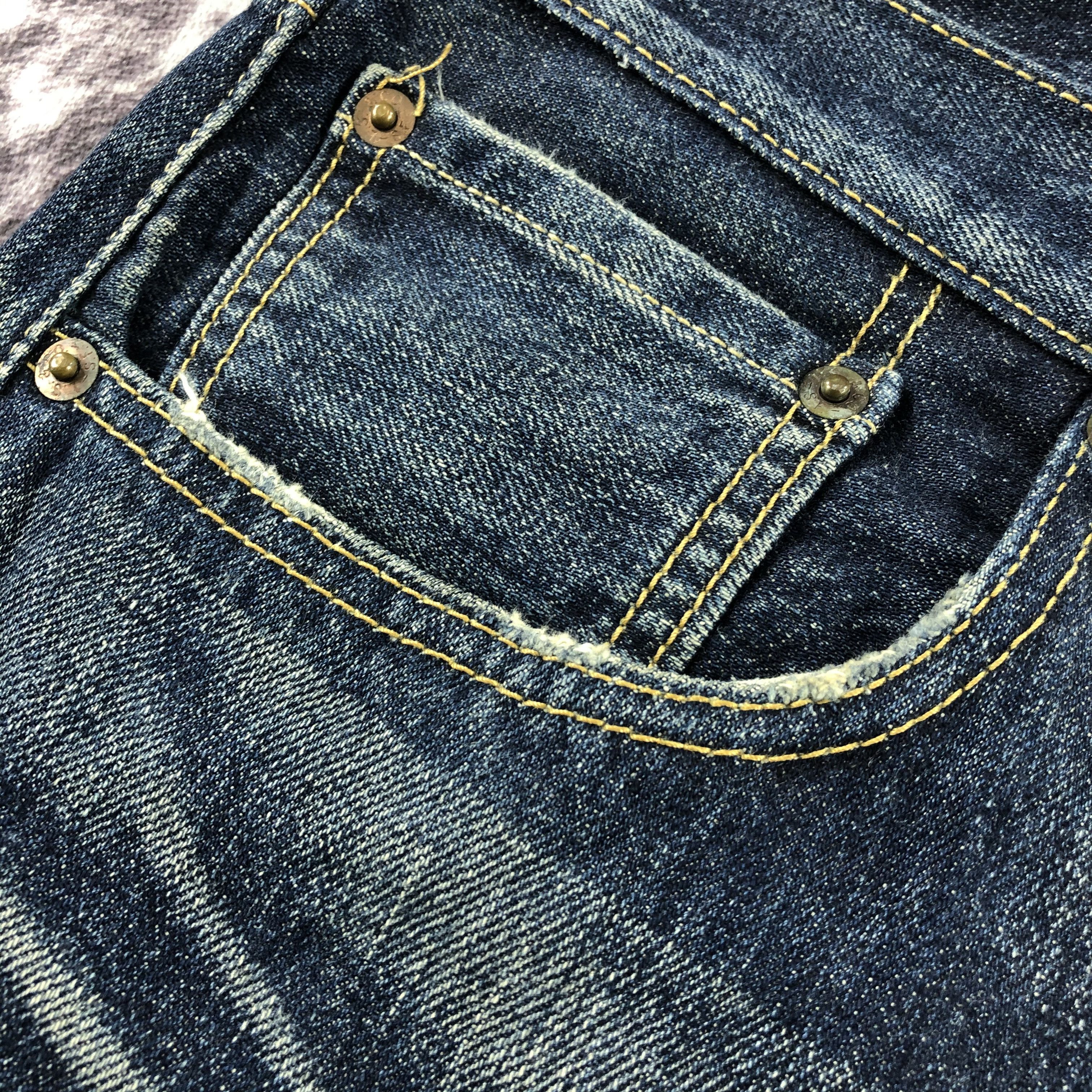 Levi's × Vintage Vintage Blue Wash Levis 501 Jeans-JM2919 Size US 39 - 13 Thumbnail