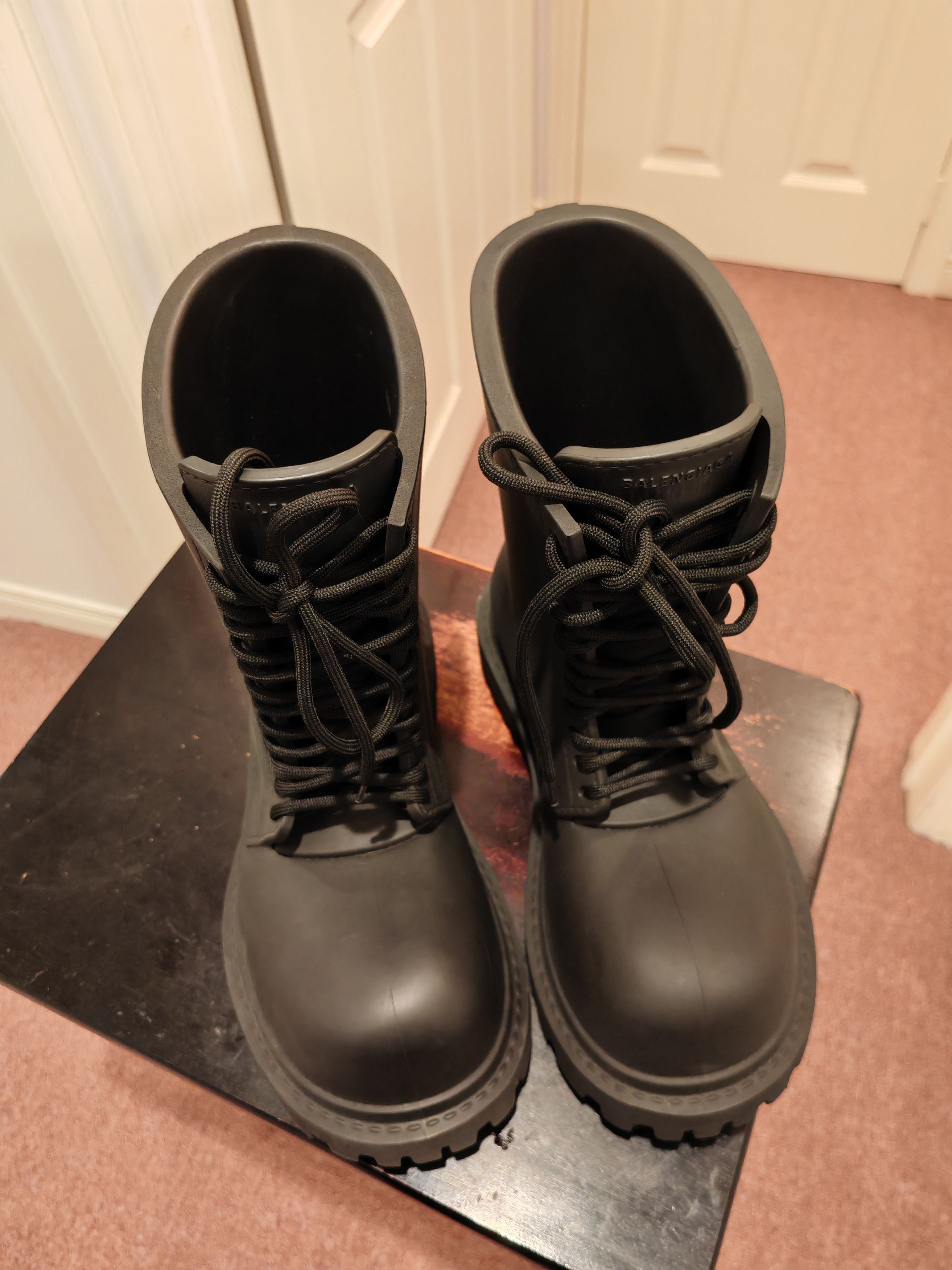 Balenciaga Steroid Boots (new with minor defect) Size US 9 / EU 42 - 17 Thumbnail
