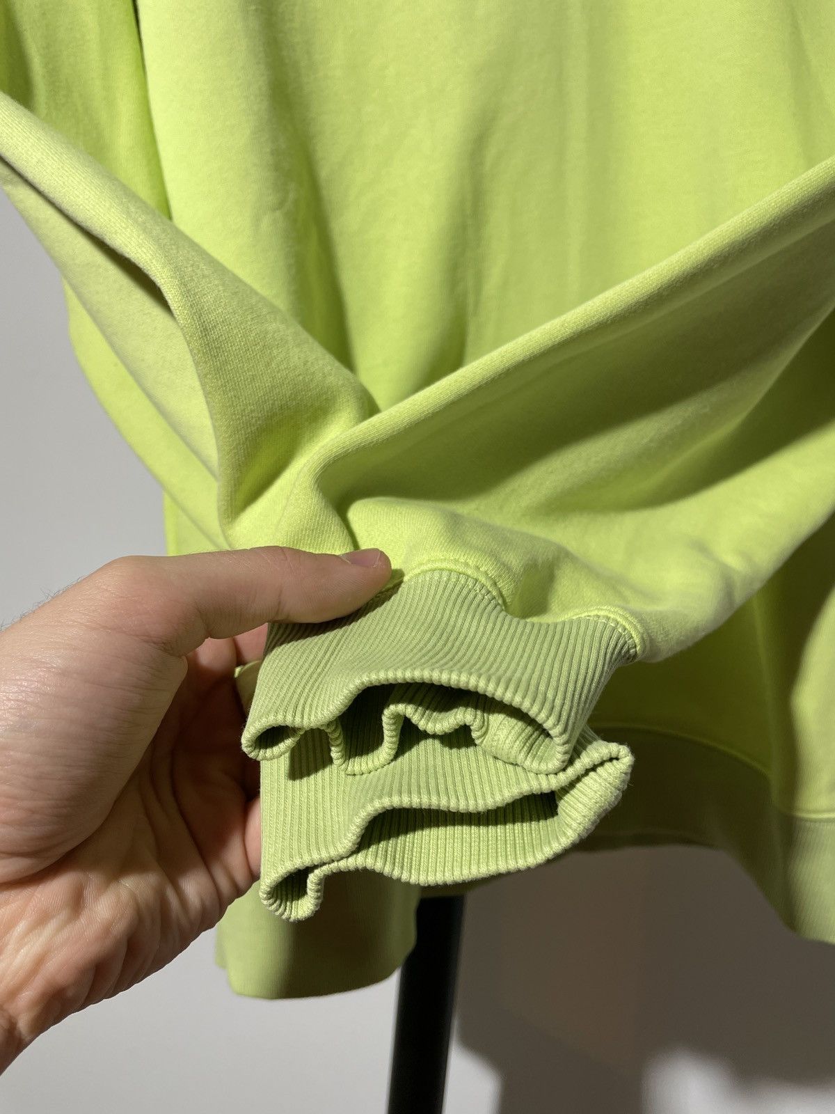 Carhartt × Vintage CARHARTT WIP SMALL LOGO NEON SWEATSHIRT Size US S / EU 44-46 / 1 - 8 Thumbnail