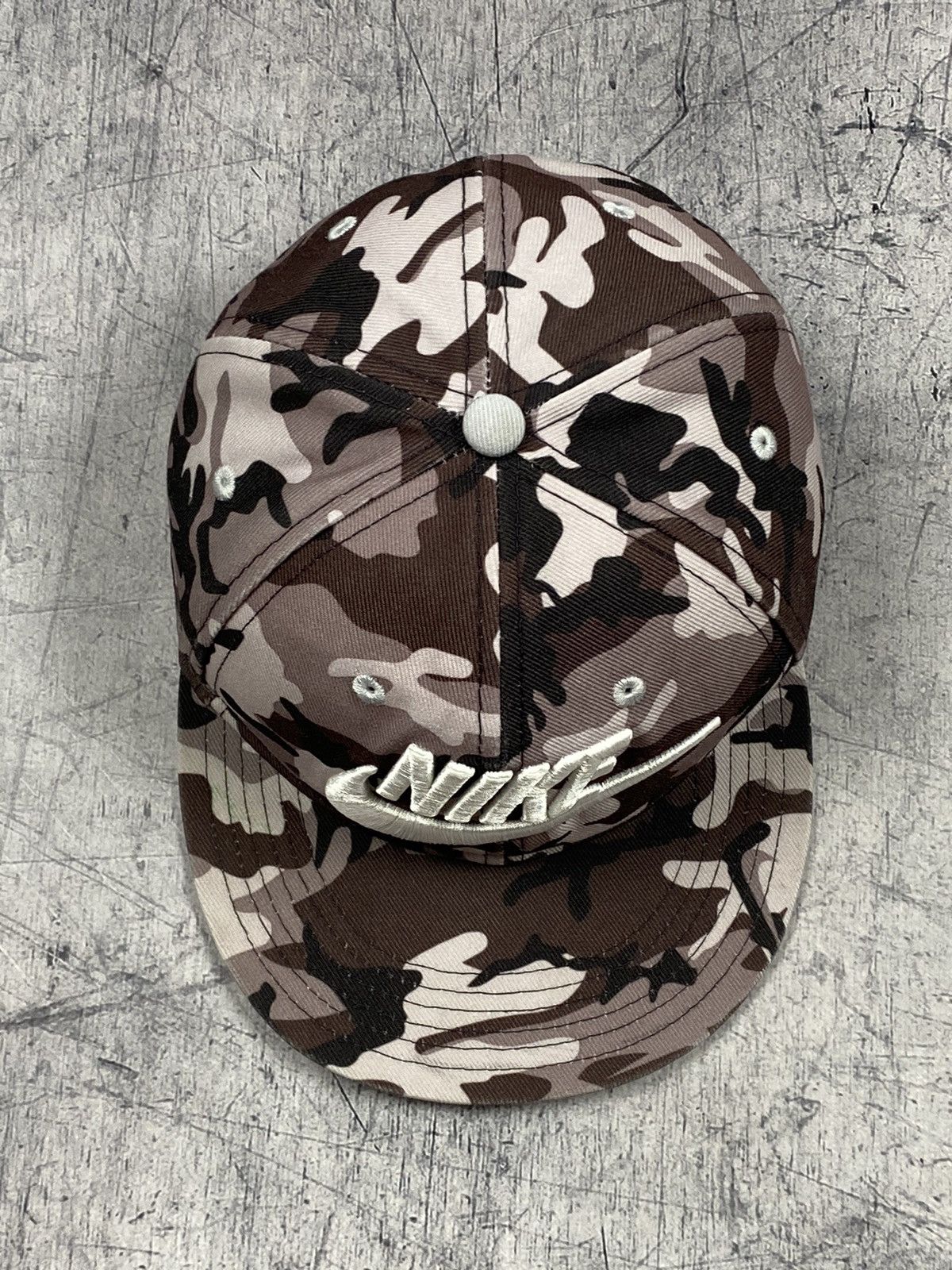 Nike Nike Y2K military print hype cap Size ONE SIZE - 5 Thumbnail