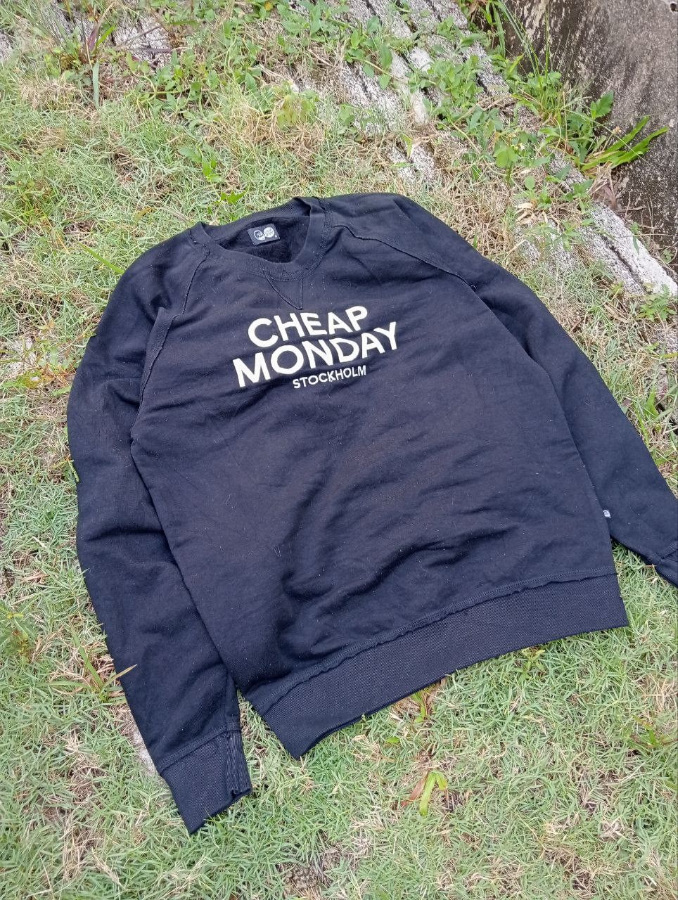 Cheap Monday CHEAP MONDAY NEIL SWEAT SPELLOUT CREWNECK Size US M / EU 48-50 / 2 - 3 Thumbnail