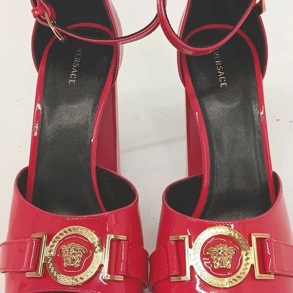 Versace Versace Medusa Logo Pink Patent Leather Platform Heels US8 Size US 8 / IT 38 - 9 Thumbnail