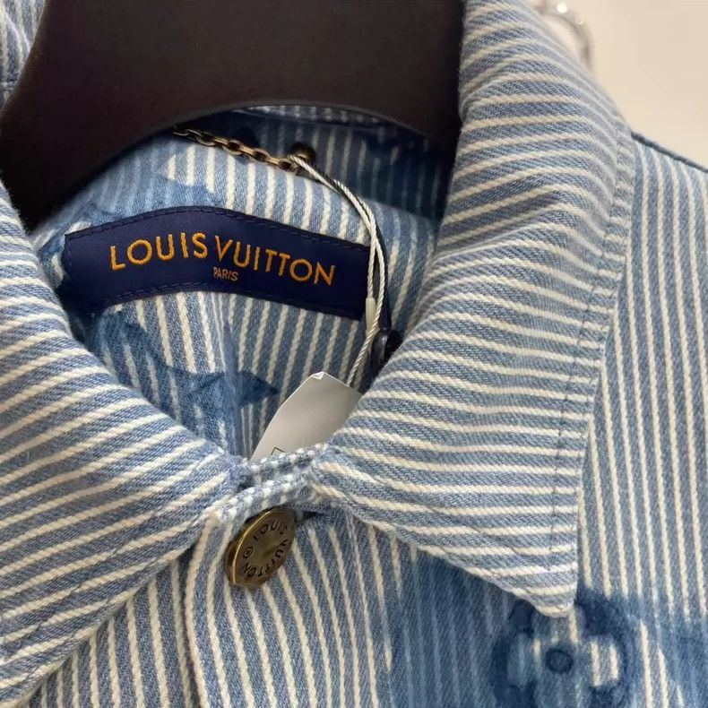 Louis Vuitton louis vuitton Ink Style Thick Denim Jacket 2501-Nextarrow Size US S / EU 44-46 / 1 - 4 Thumbnail
