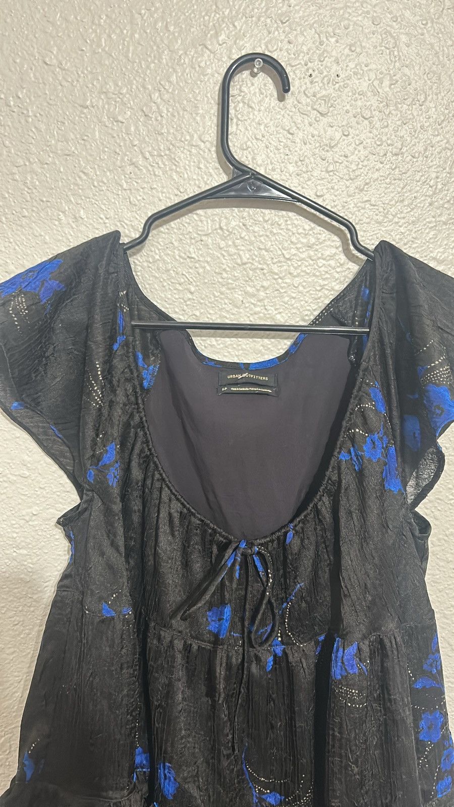 Urban Outfitters 🌸 Urban Outfitters Bea Black Floral Mini Dress - Size S 🌸 Size S / US 4 / IT 40 - 2 Thumbnail