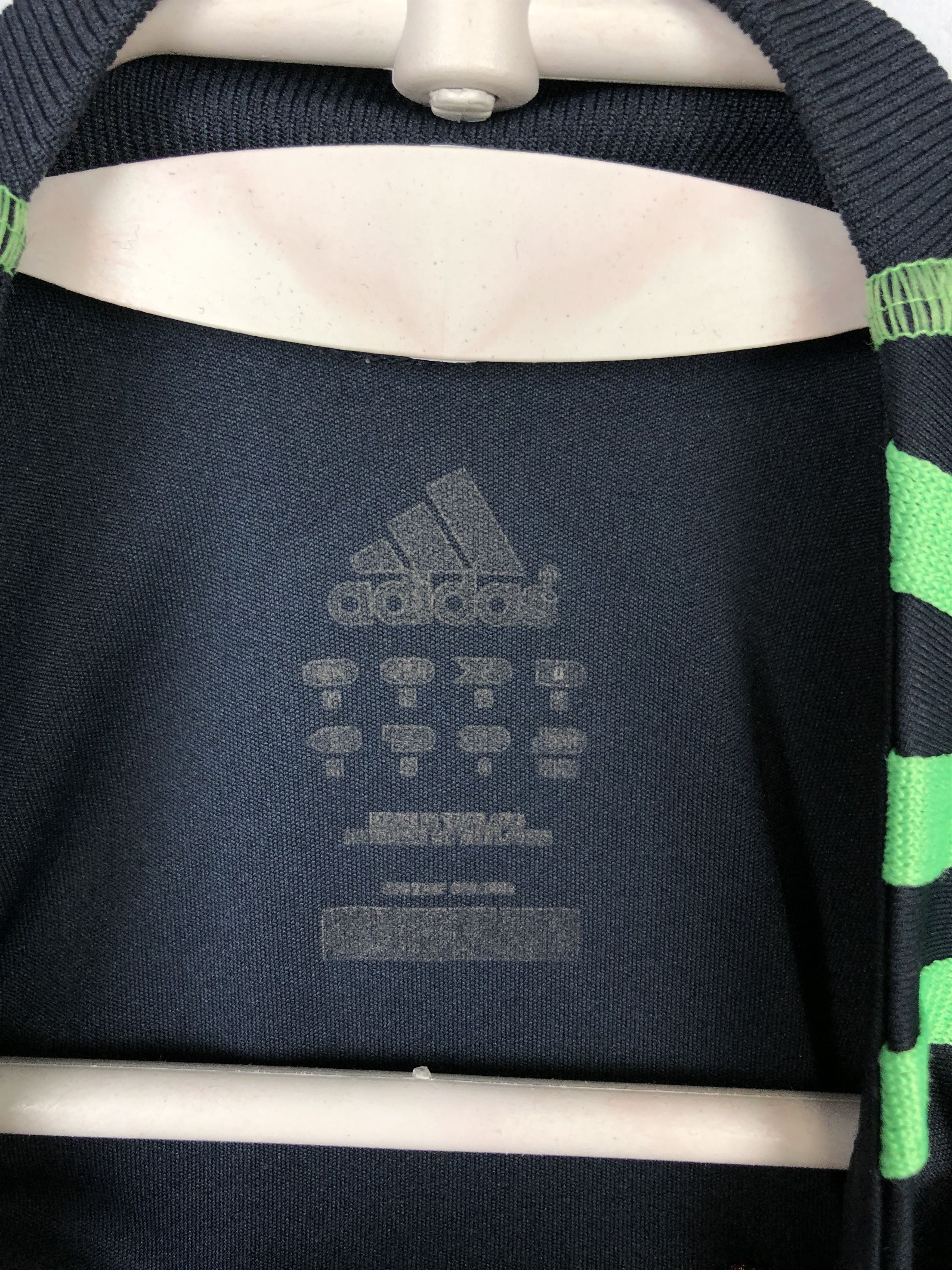 Adidas Chelsea Goalkeeper football shirt Adidas Jersey Trikot Tee Size US M / EU 48-50 / 2 - 7 Thumbnail
