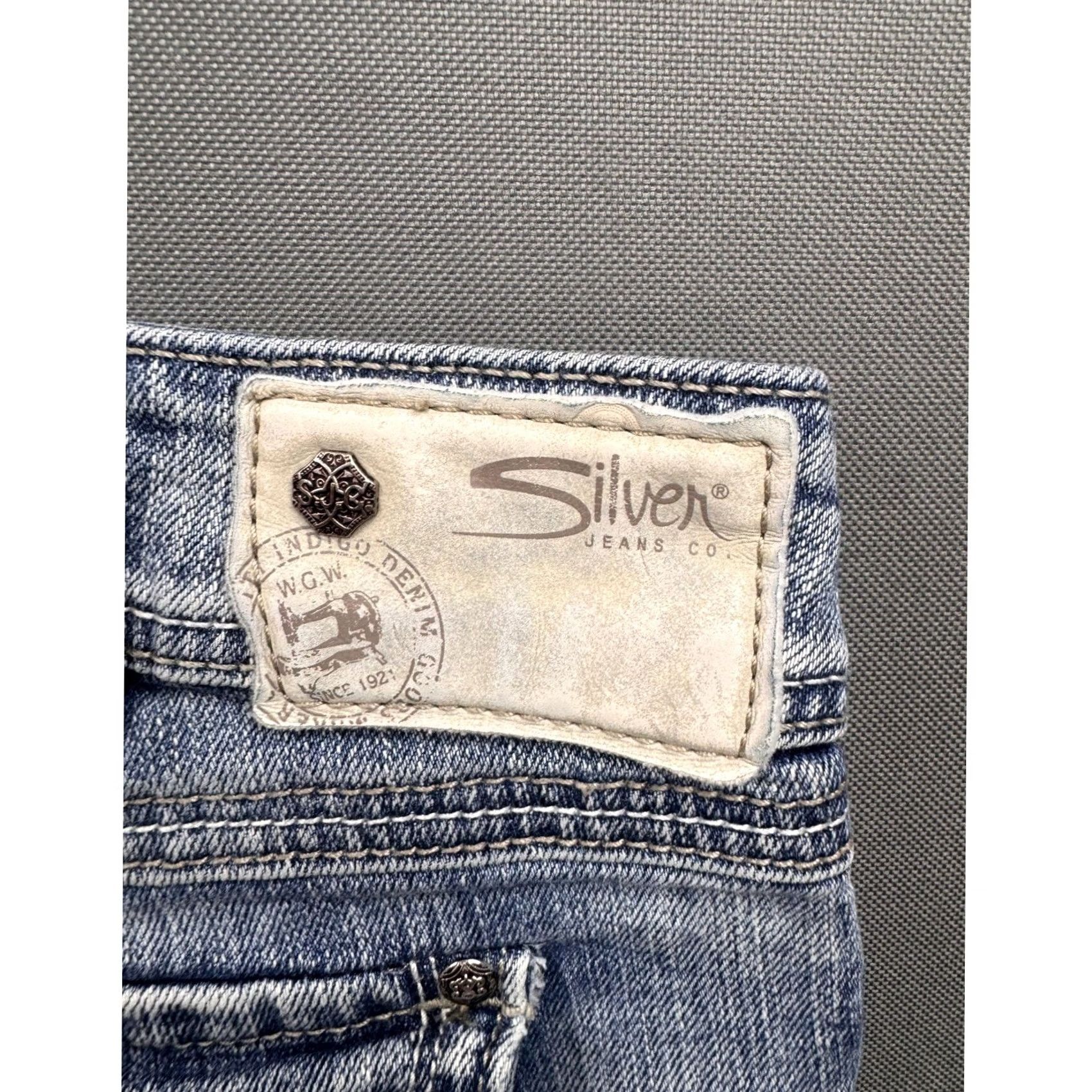 Silver Jeans Co. Silver Jeans Co Womens McKenzie Capri Jeans Light Wash Mid Rise 30 19in Size 30" / US 8 / IT 44 - 4 Thumbnail