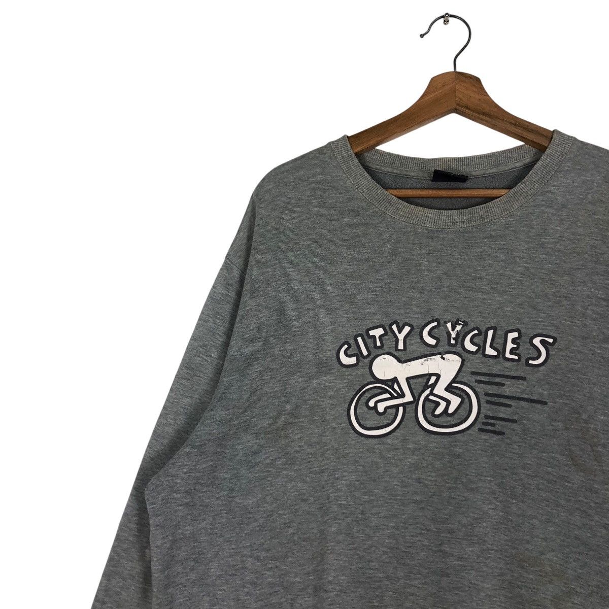 Japanese Brand 📌Vintage Sweatshirt Keith Haring Big Logo Design Size US XL / EU 56 / 4 - 7 Thumbnail
