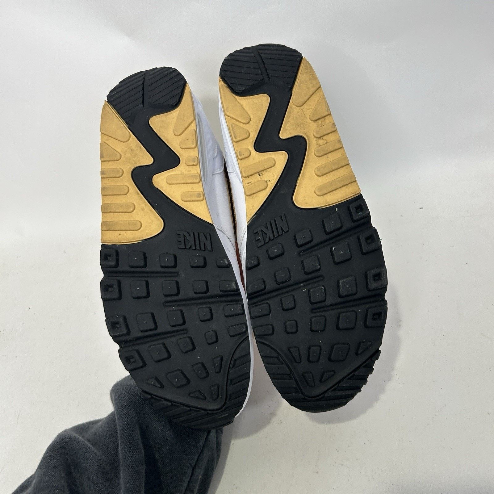 Nike Nike Air Max 90/1 “White Metallic Gold” AJ7695-102 Size US 11.5 / EU 44-45 - 7 Thumbnail