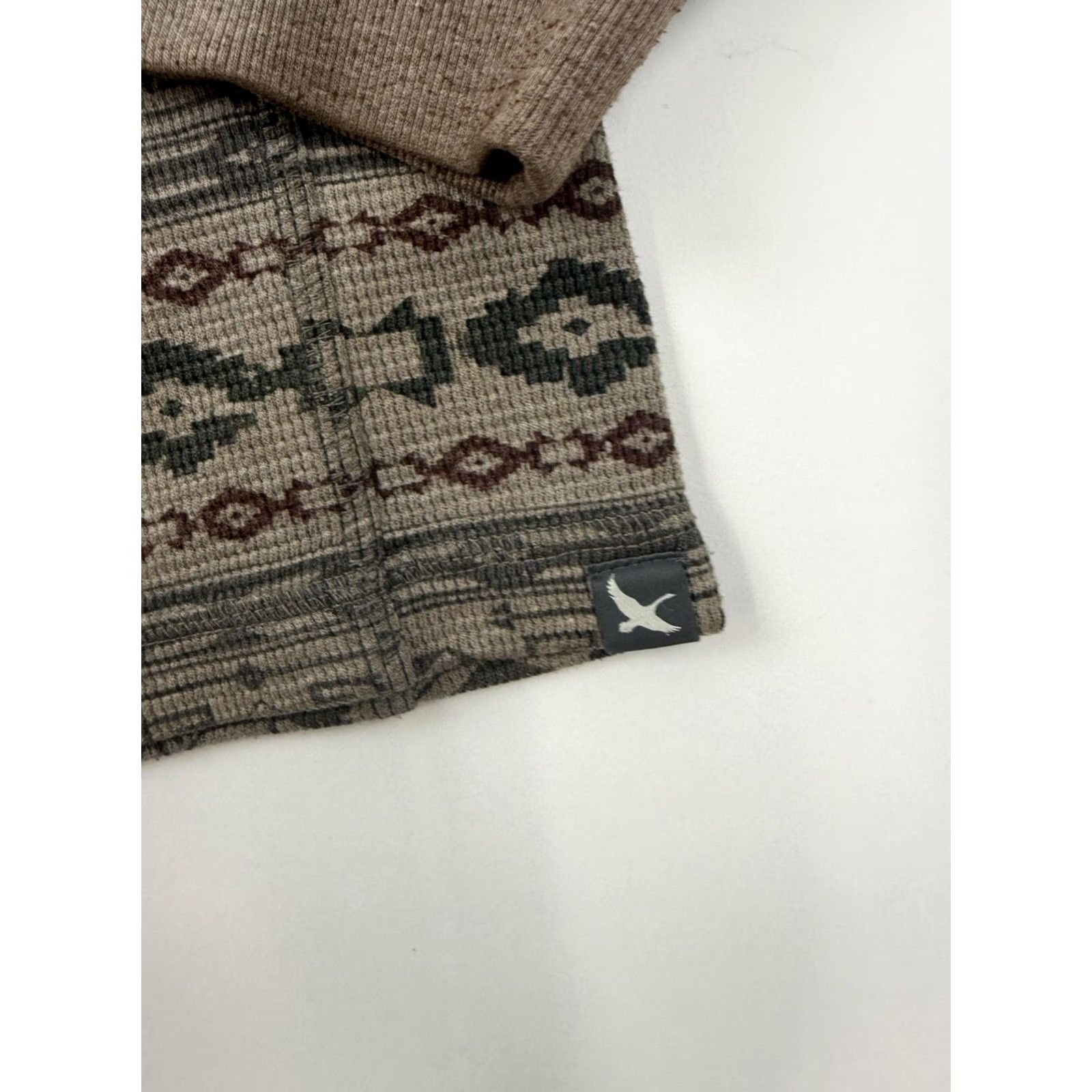 Eddie Bauer Eddie Bauer Shirt Mens Medium Beige Aztec Geometric Waffle Thermal Pullover Size US M / EU 48-50 / 2 - 2 Thumbnail