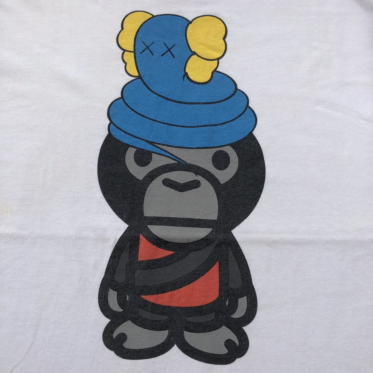 Bape Bape x Kaws Baby Milo Tee Size US L / EU 52-54 / 3 - 2 Thumbnail