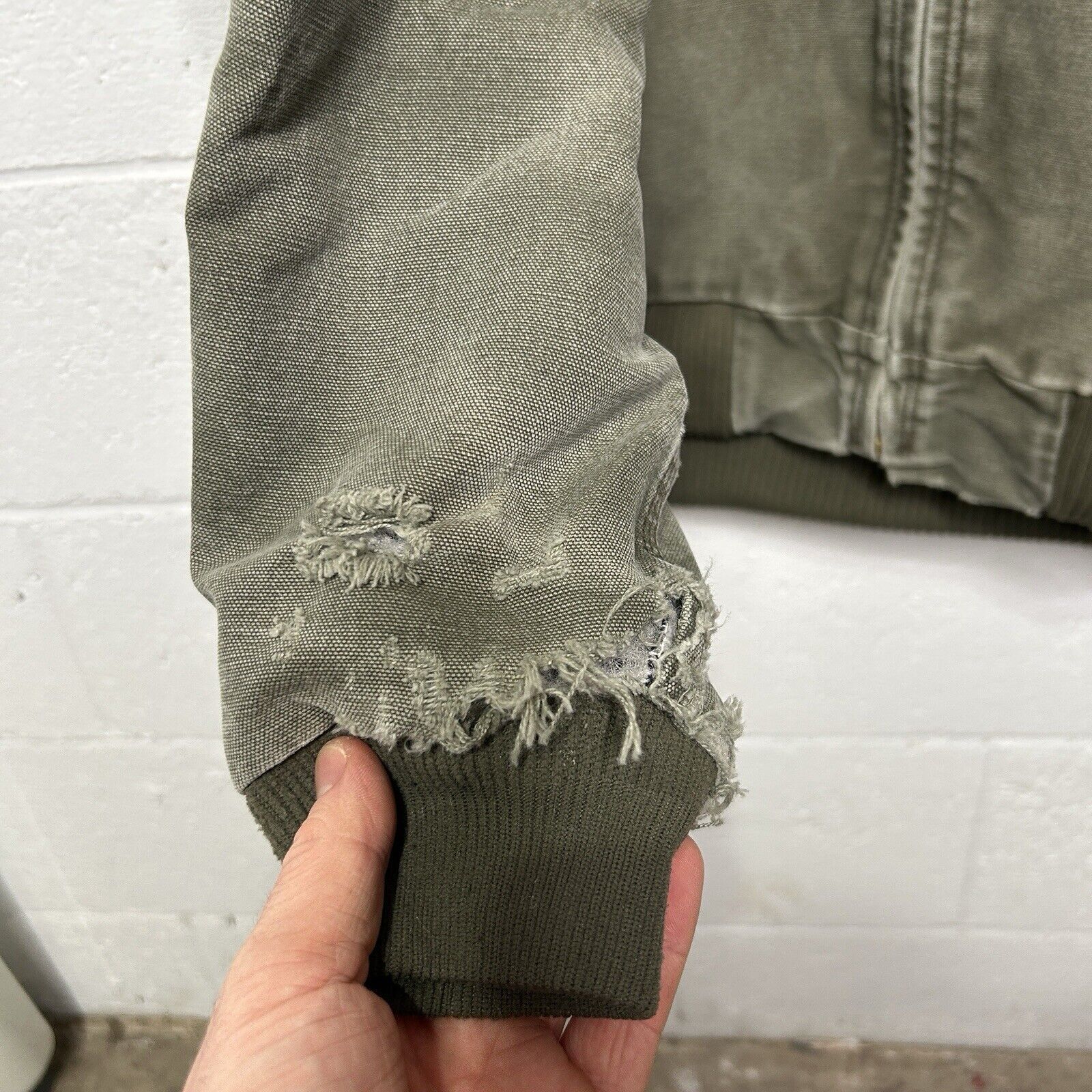 Carhartt Vintage Carhartt Hooded Active Jacket “Army Green” J130 ARG Size US XL / EU 56 / 4 - 8 Thumbnail