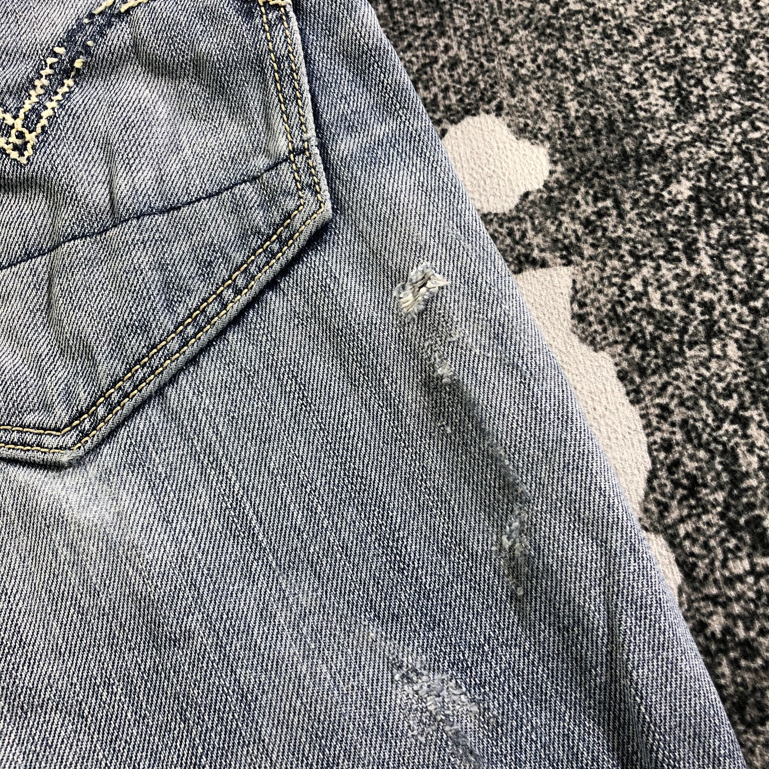 Levi's Distress Vintage Levis 502 Jeans Medium Wash Denim KJ2260 Size US 30 / EU 46 - 9 Thumbnail