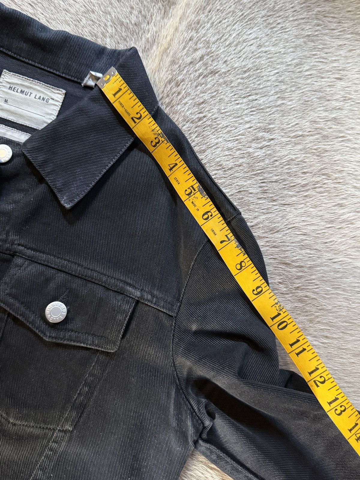 Helmut Lang Vintage 1999 Helmut Lang Black Denim Jacket Sz 42 Waxed Worn Size US XS / EU 42 / 0 - 13 Thumbnail