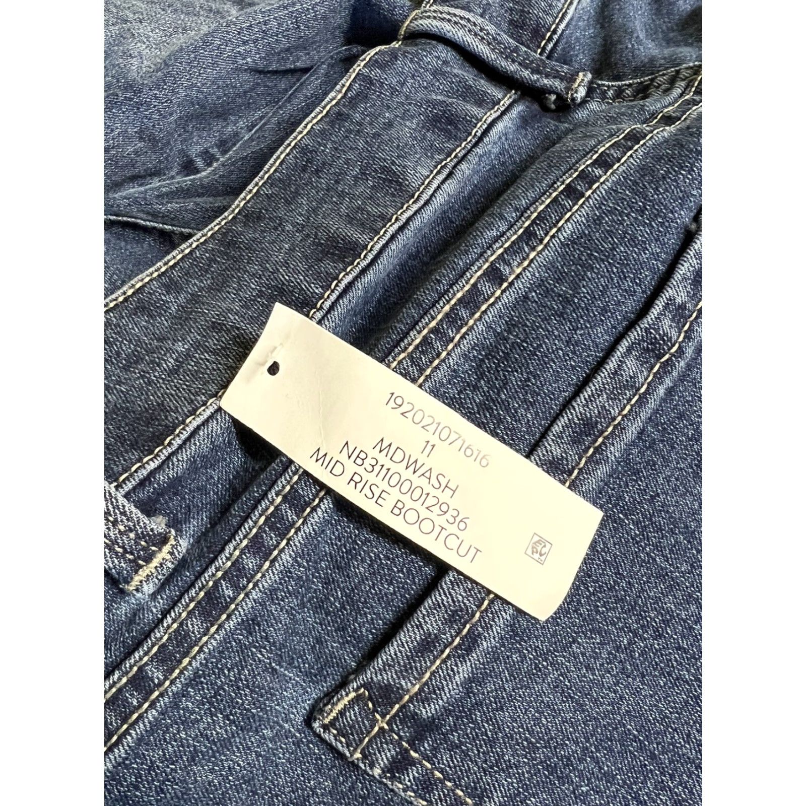 Vintage New No Boundaries Women’s Jeans Blue Bootcut Size 11 Stretch NWT Size 32" / US 10 / IT 46 - 4 Thumbnail