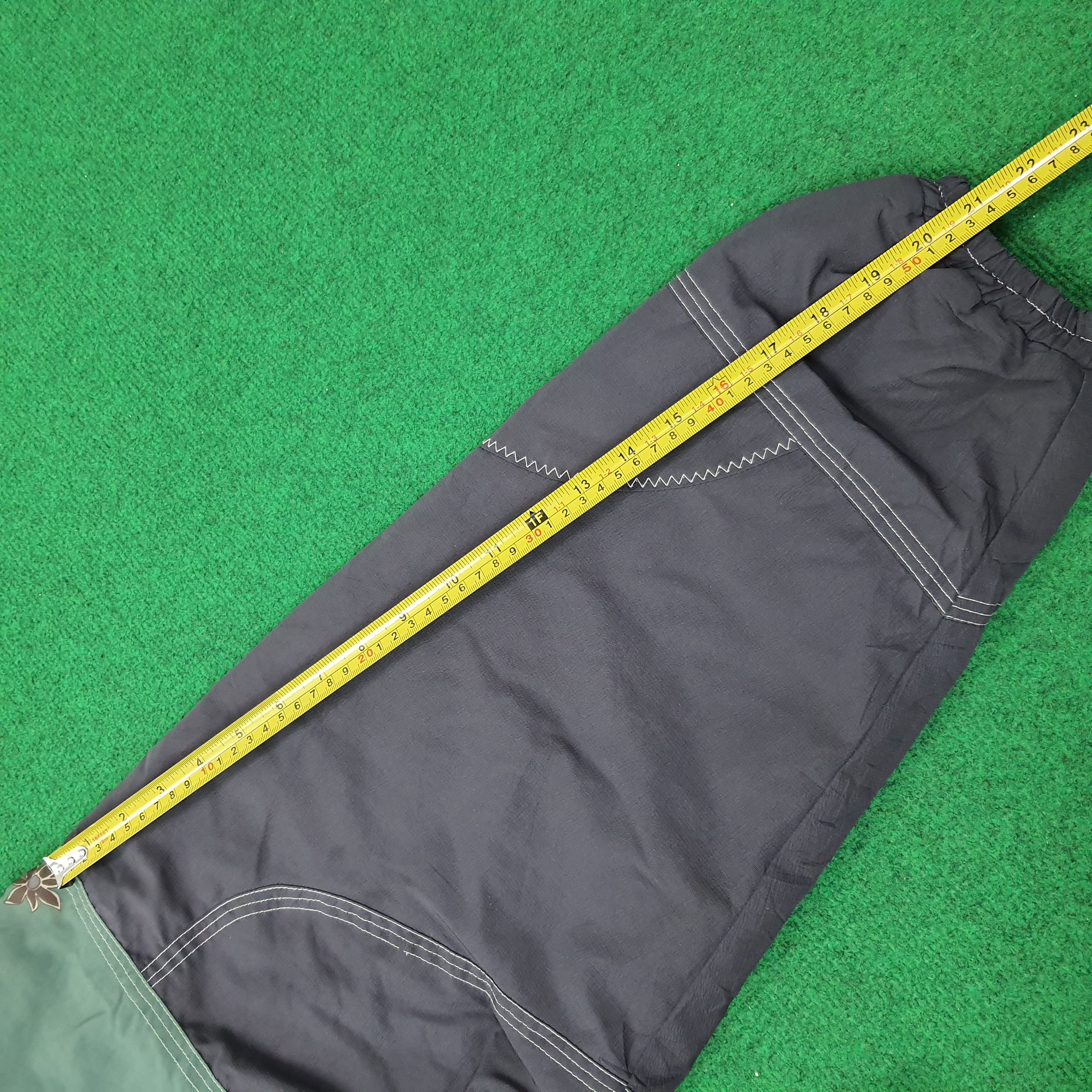 Vintage Vintage Active Swiss Design Zipper Jacket C262N11 Size US XL / EU 56 / 4 - 9 Thumbnail