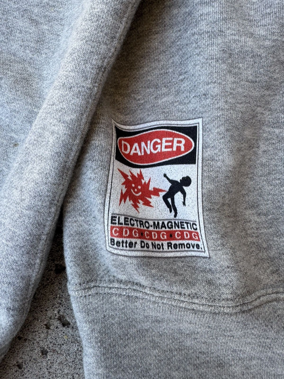 CDG by Comme des Garcons CDG Comme Des Garçons Better Butterfly Logo Hoodie Size US M / EU 48-50 / 2 - 7 Thumbnail