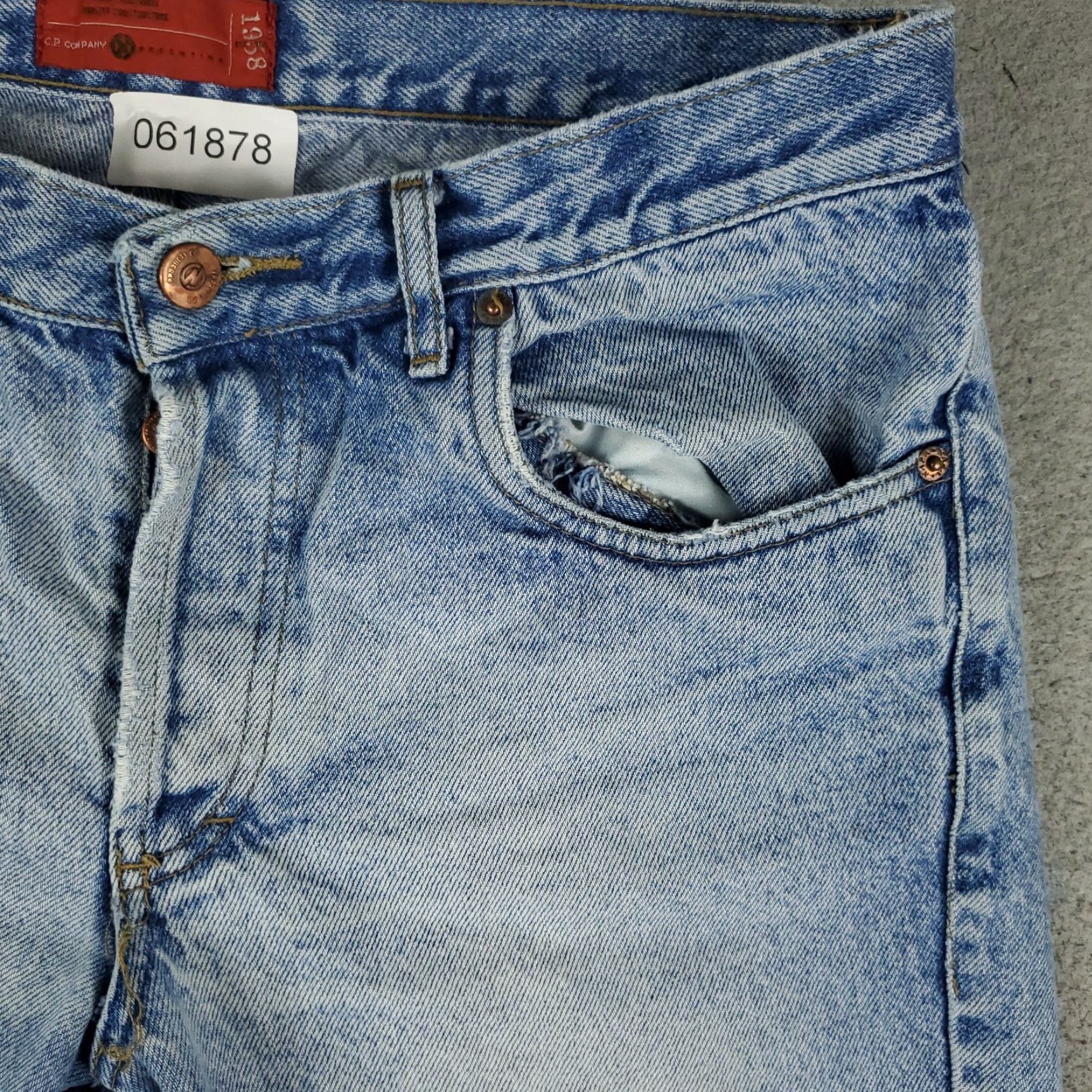 Denime VINTAGE C.P. Company Shorts Mens Bermuda Size 32 Denim Blue Casual Spring Summer Men Size US 32 / EU 48 - 3 Thumbnail