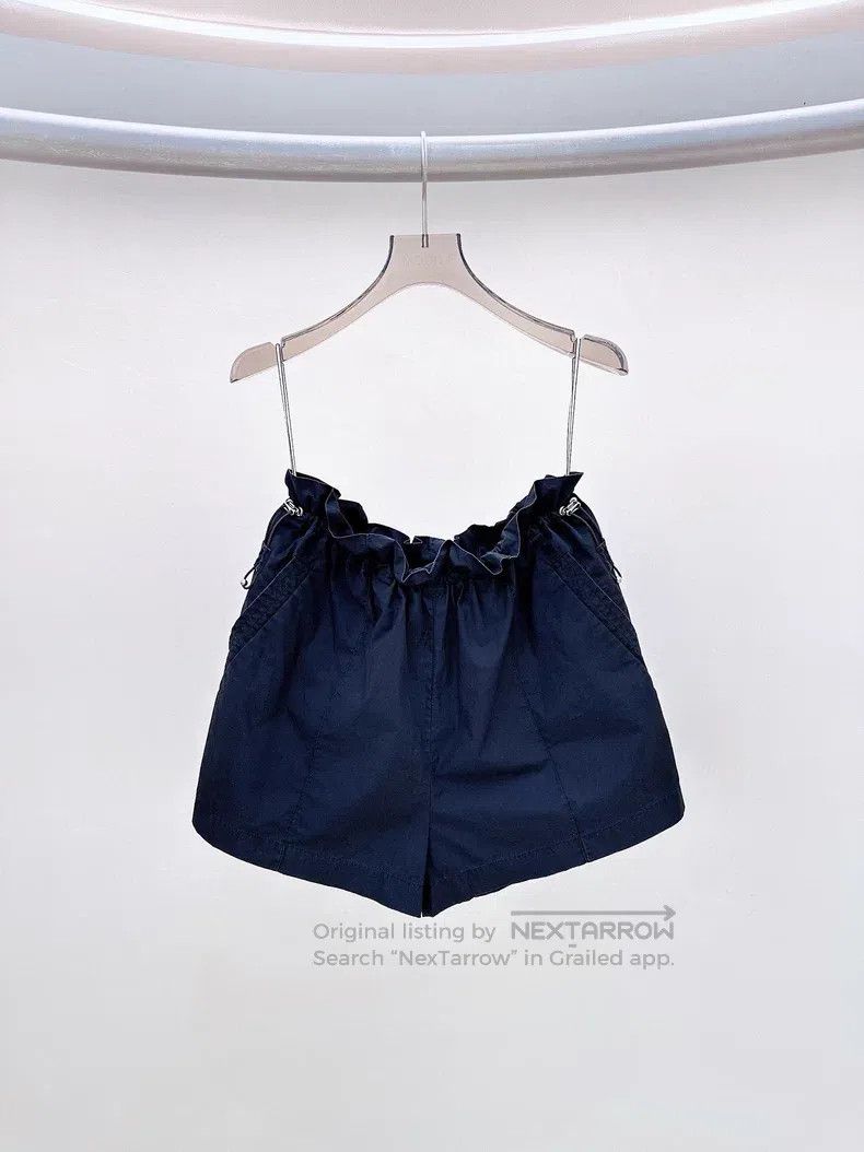 Hermes Hermes Black ruffled shorts Size 24" / US 00 / IT 34 - 1 Thumbnail