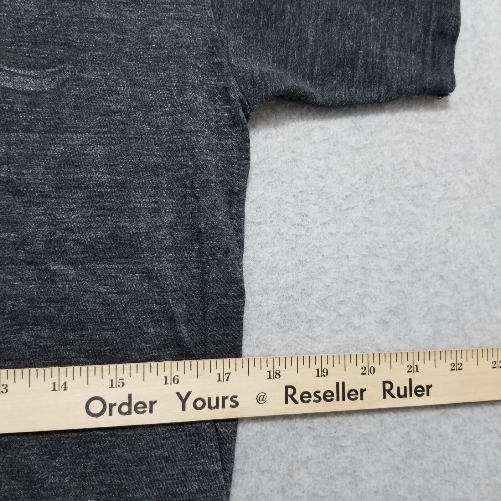 Ford Ford Mustang Shirt Mens Small Gray Short Sleeve Crew Neck Size US S / EU 44-46 / 1 - 8 Thumbnail