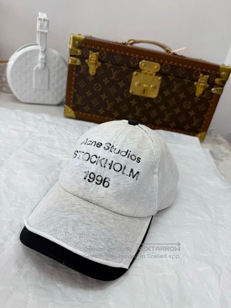 Acne Studios Acne Studios Logo-Embellished Vintage Distressed Baseball Size ONE SIZE - 2 Thumbnail