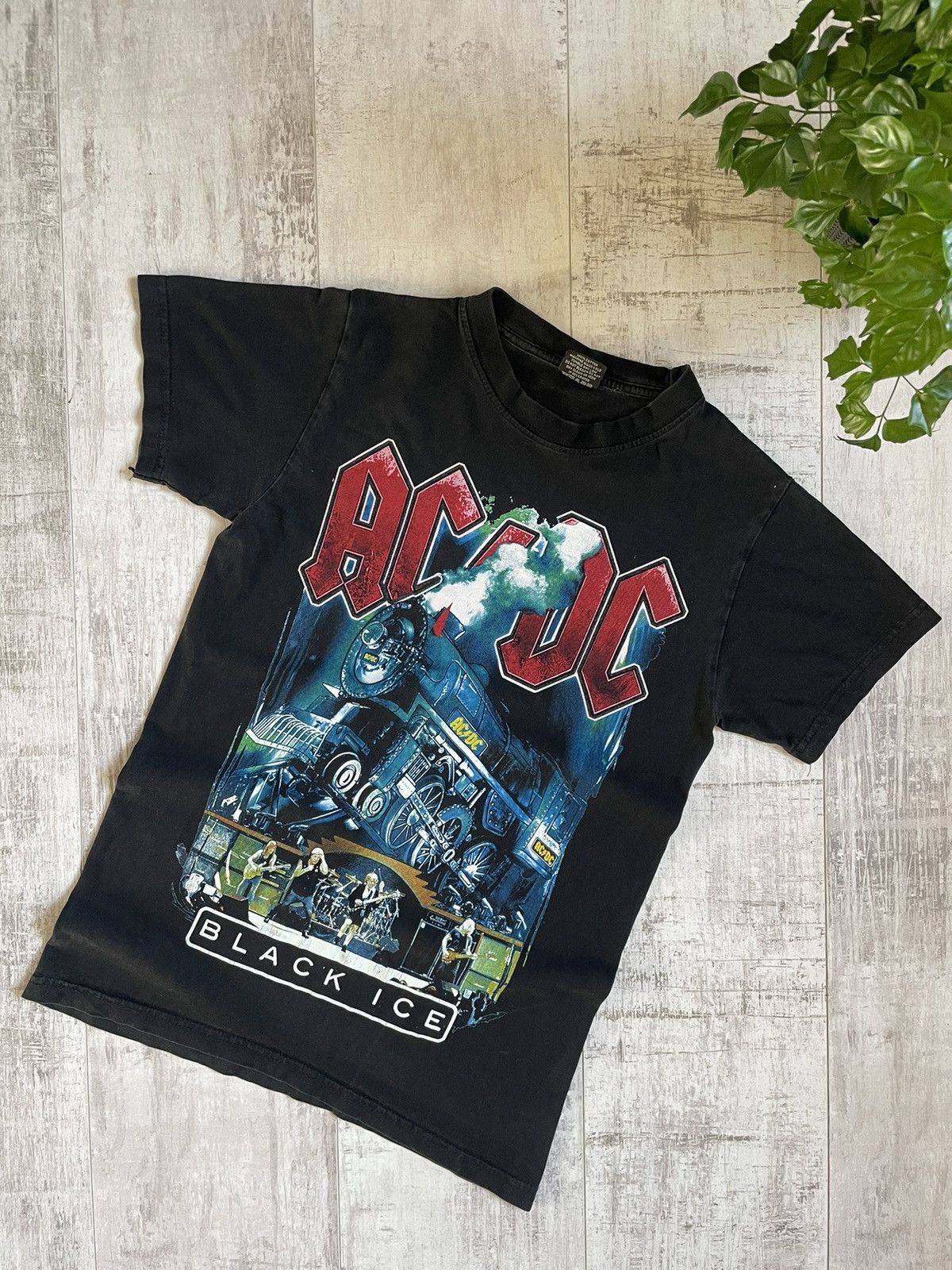 AC/DC × Band Tees × Vintage Vintage AC/DC Black Ice T-Shirt Band Tee Size US S / EU 44-46 / 1 - 1 Thumbnail