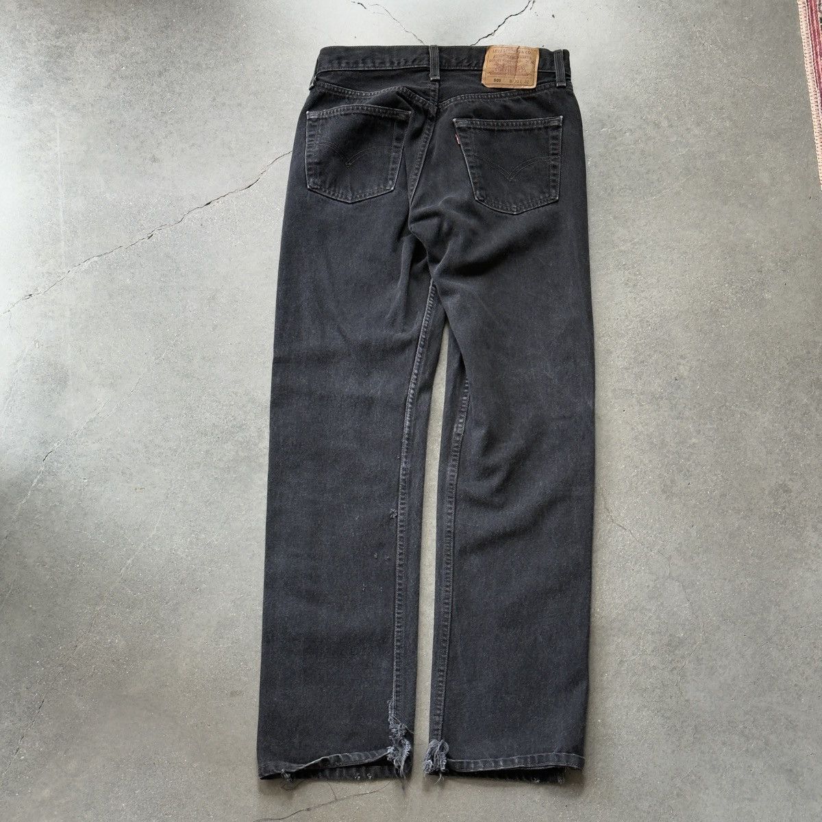 Levi's Vintage 1998 Levi 501 Size US 30 / EU 46 - 2 Thumbnail