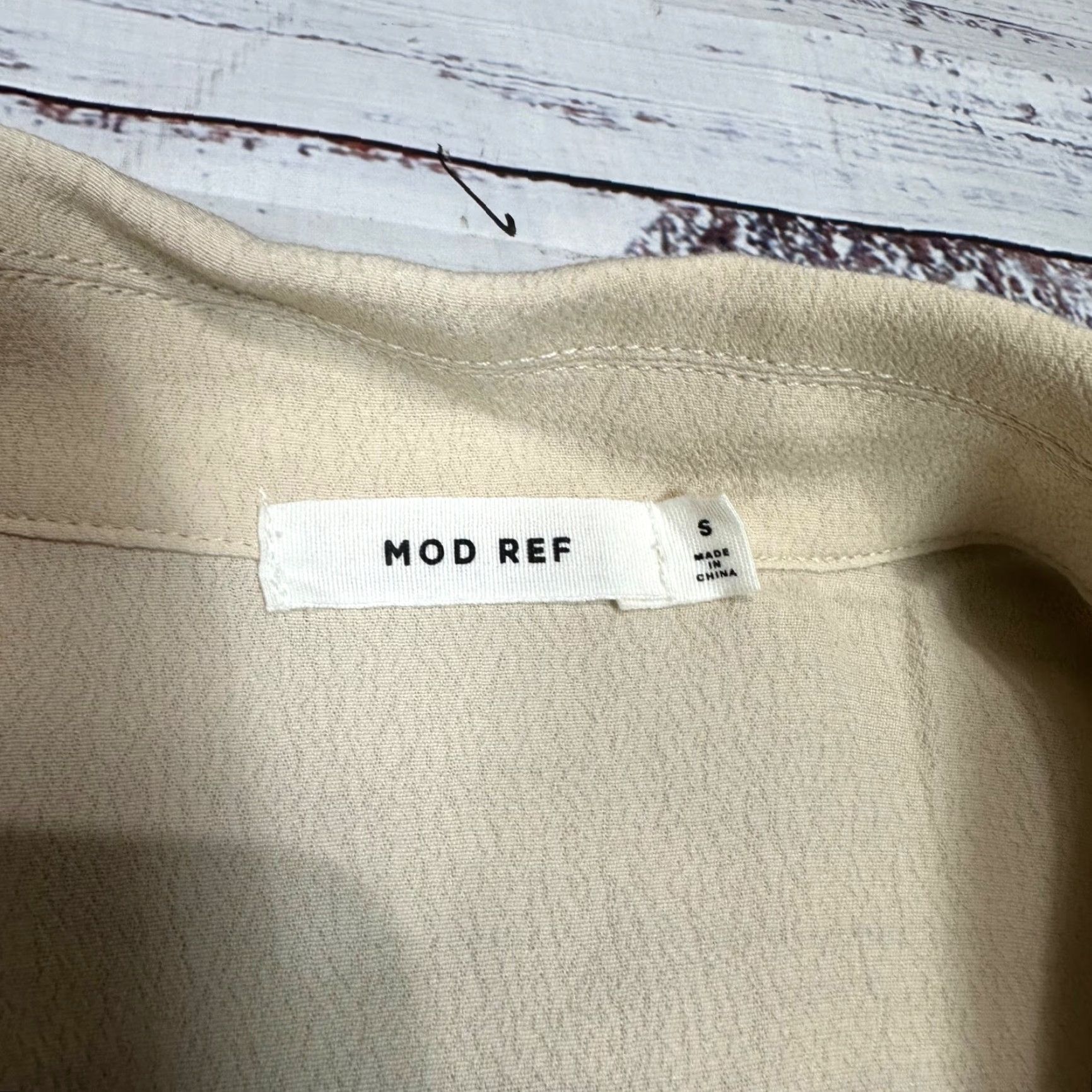 Vintage Mod Ref Womens Cropped Knot Tie Top Shirt Short Sleeve Beige S Cropped Blouse/Top Womens XS-Size? (rearrangement) Size S / US 4 / IT 40 - 5 Thumbnail