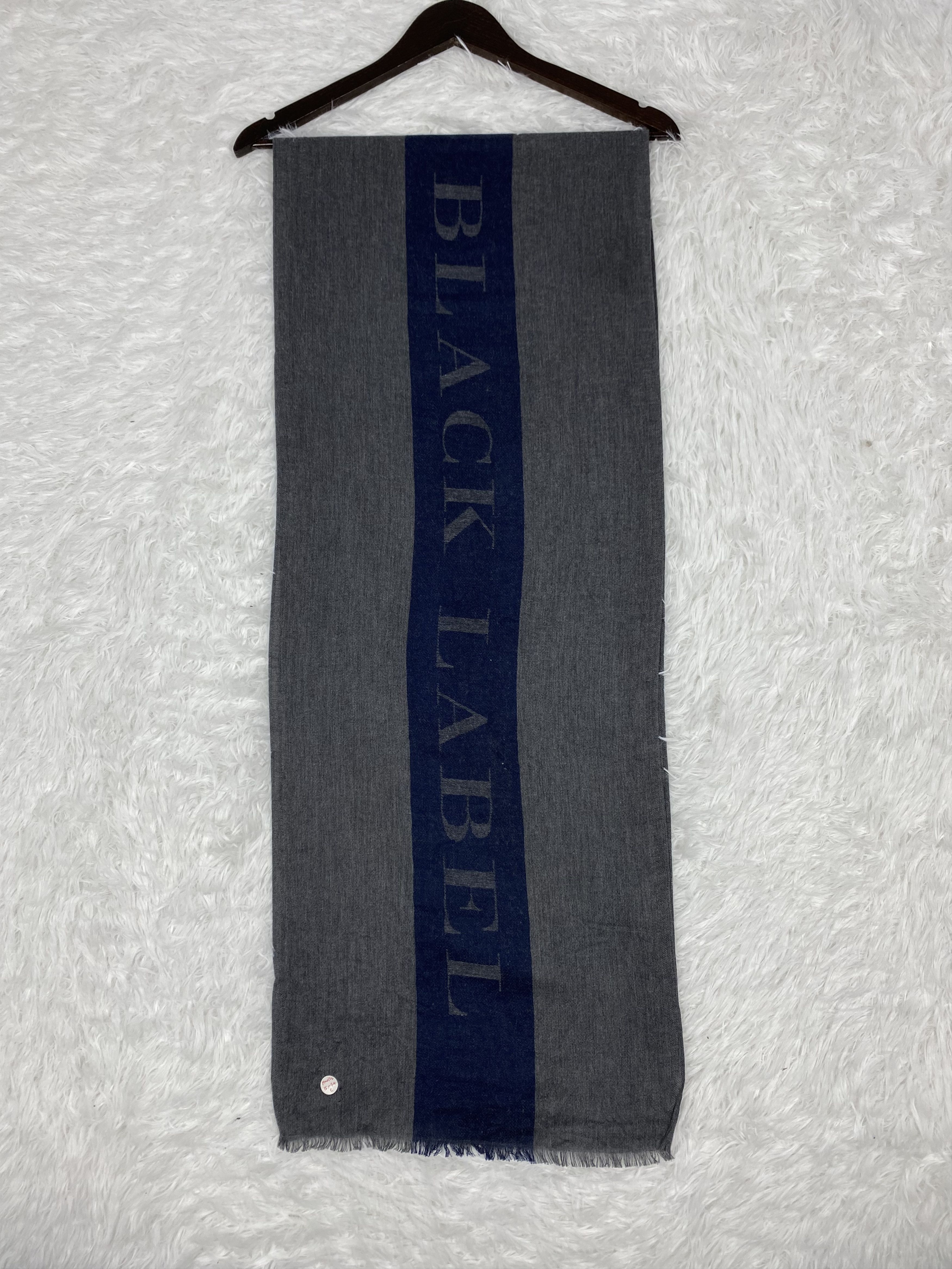 Burberry Vintage Burberry Scarf / Muffler Neckwear PM0162 Size ONE SIZE - 4 Thumbnail