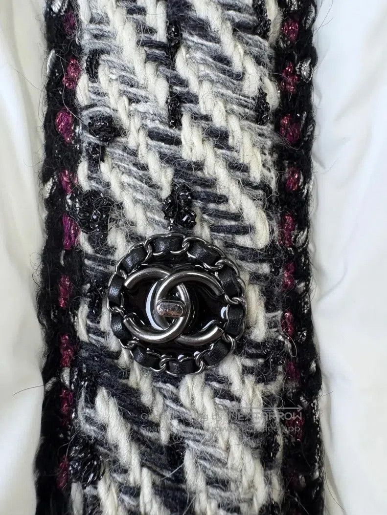 Chanel Chanel 18k Forest Series White tweed rolled edge single-br Size XXS / US 00 / IT 34 - 5 Thumbnail
