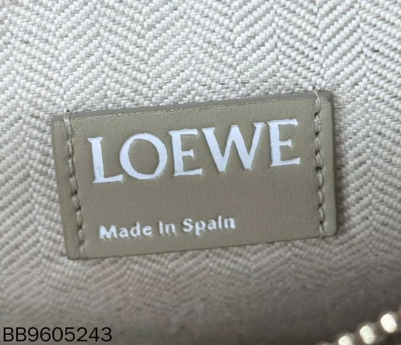 Loewe loewe Clutch 2505-Nextarrow Size ONE SIZE - 9 Thumbnail