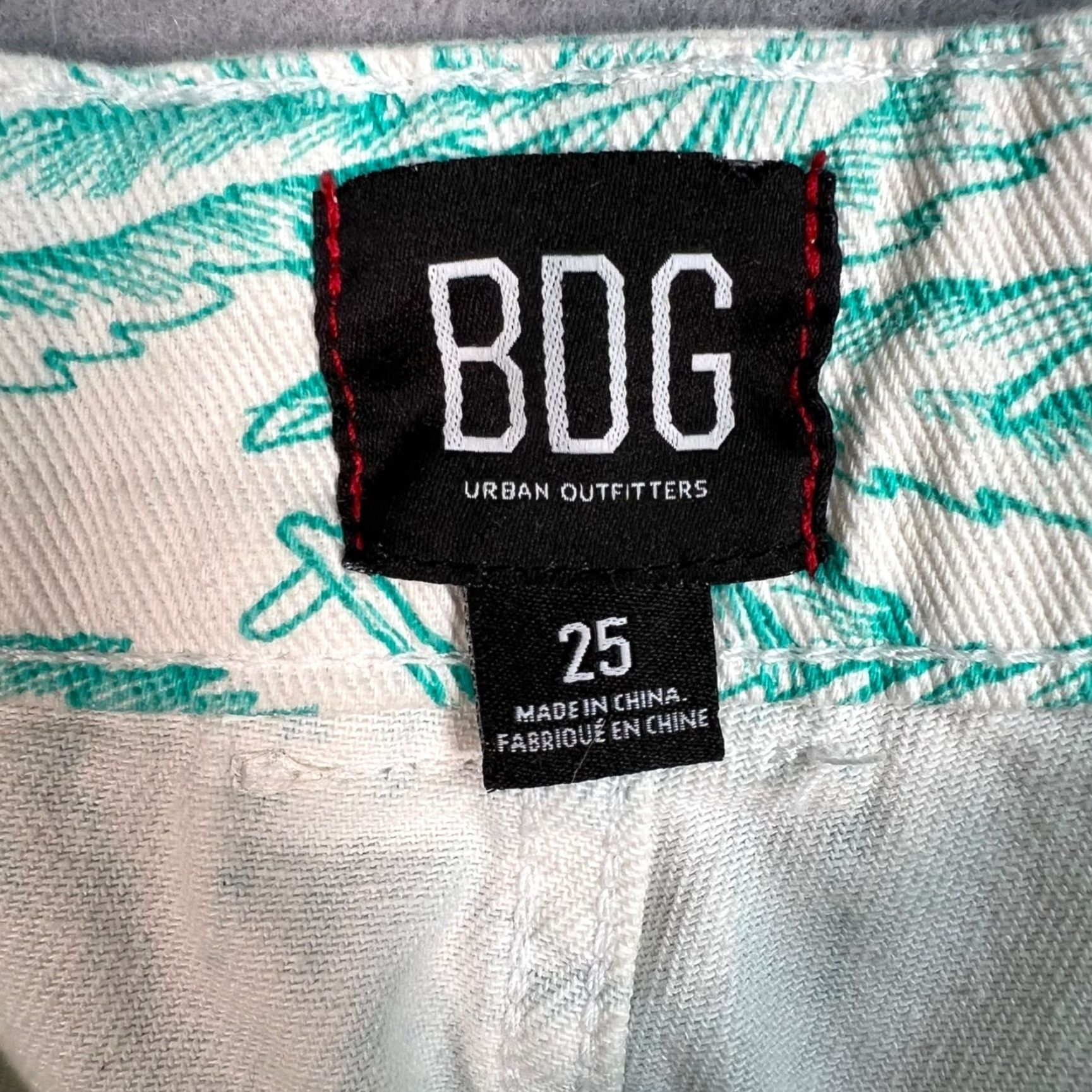 Bdg BDG Floral Print Pants Green White Cotton Ankle Adult Womens 25 Size 42" / US 20 - 3 Thumbnail