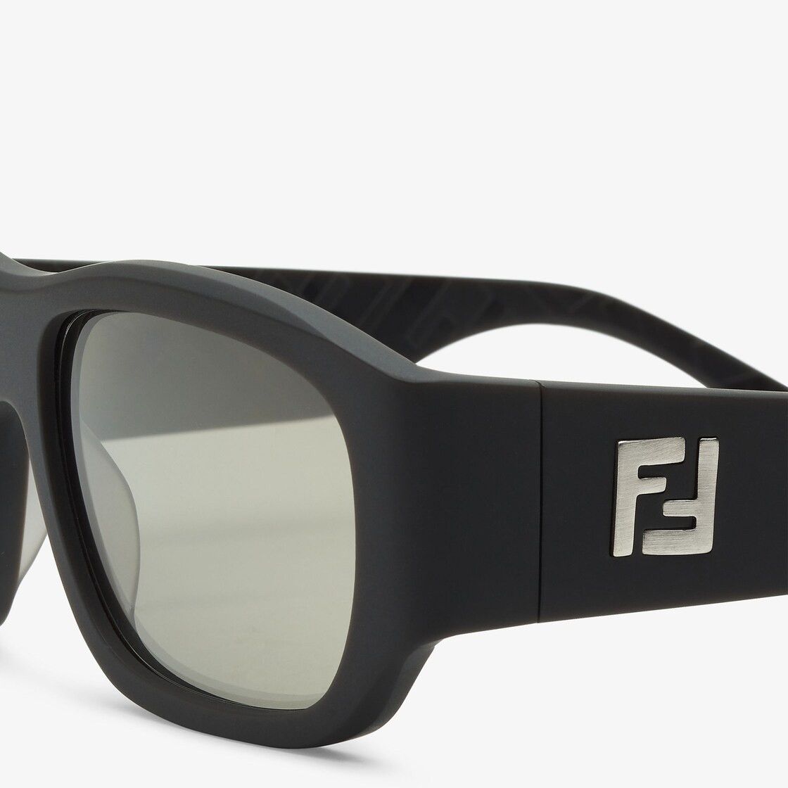 Fendi o1w1db10225 Size: OS / FF Sunglasses in Dark Grey Size ONE SIZE - 2 Thumbnail